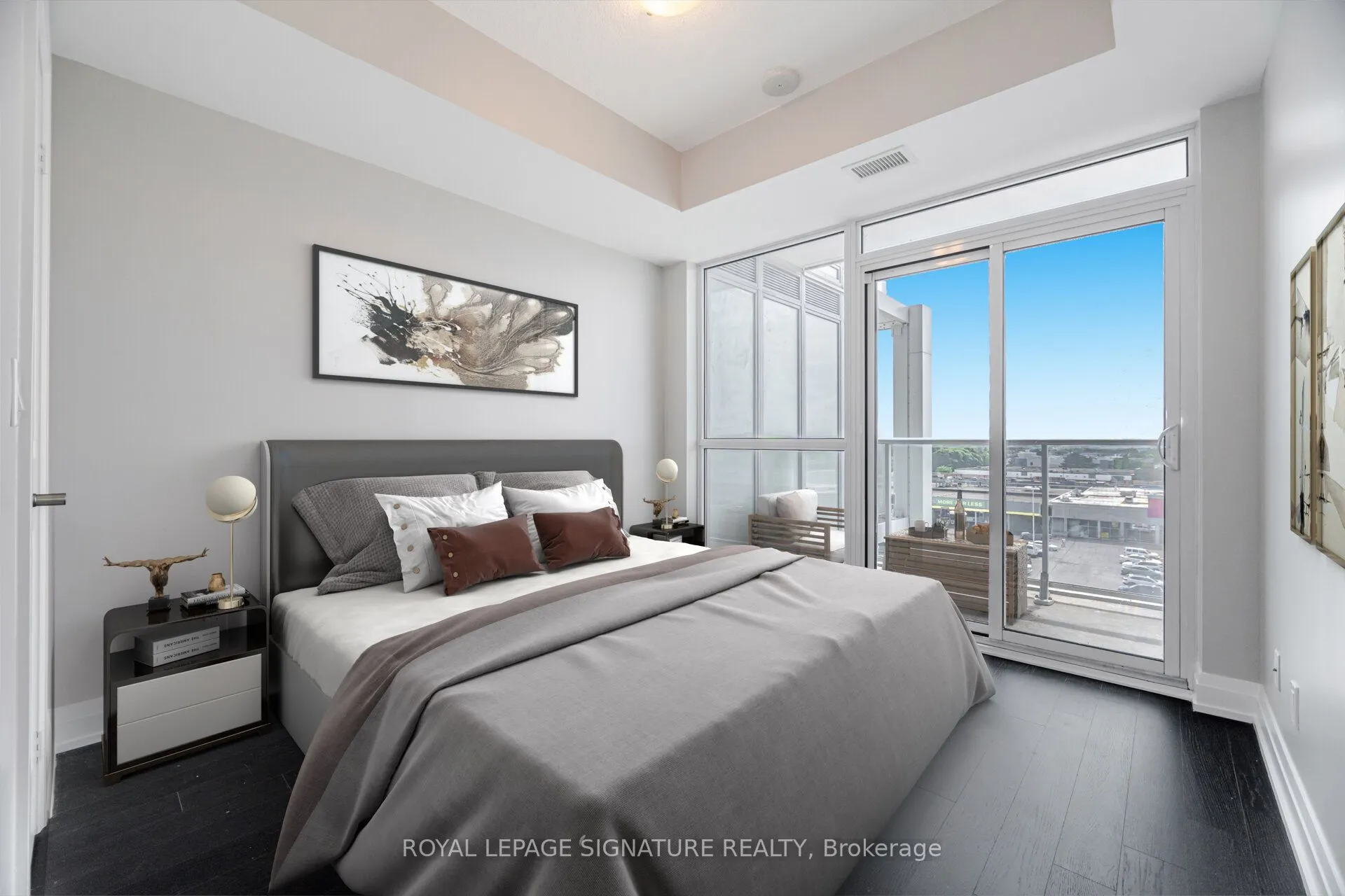 65 Speers Road, #610