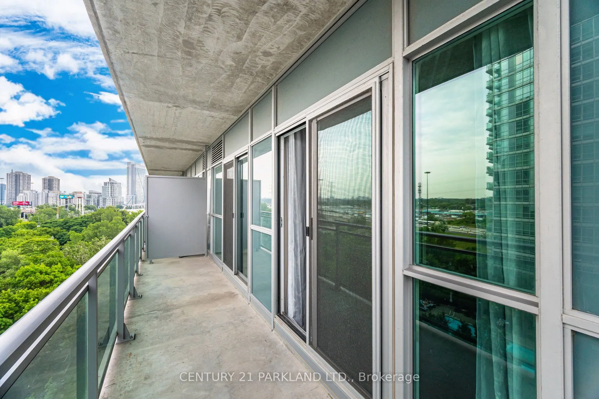 165 Legion Road N, #933