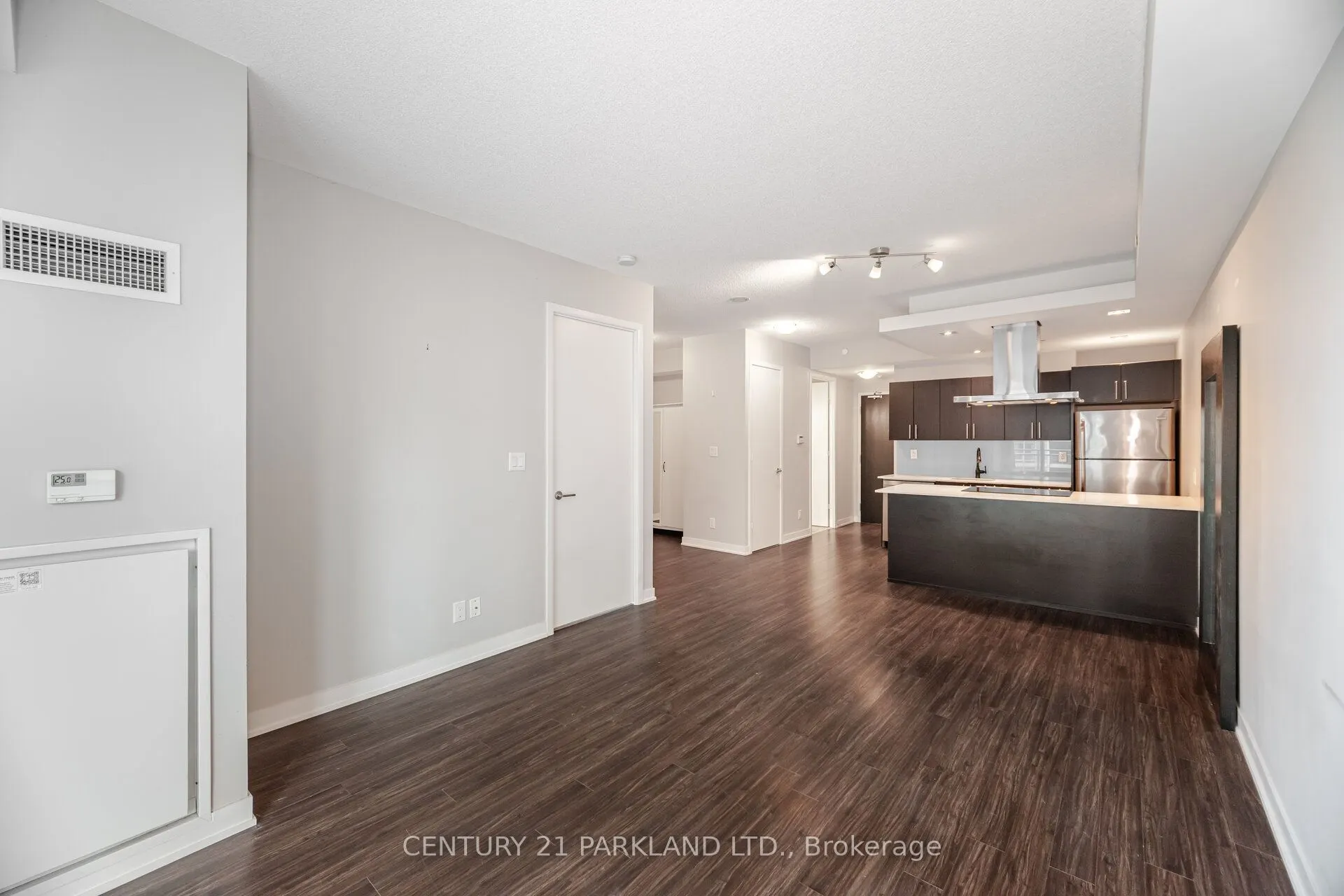 165 Legion Road N, #933