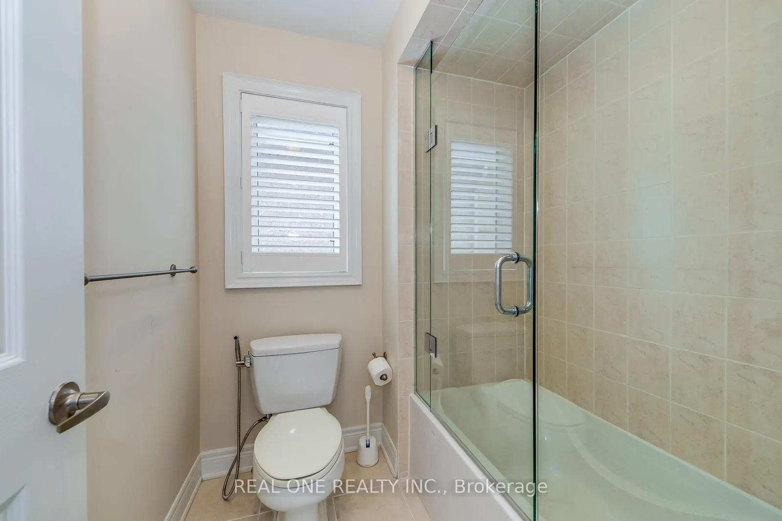 2336 Thruxton Drive