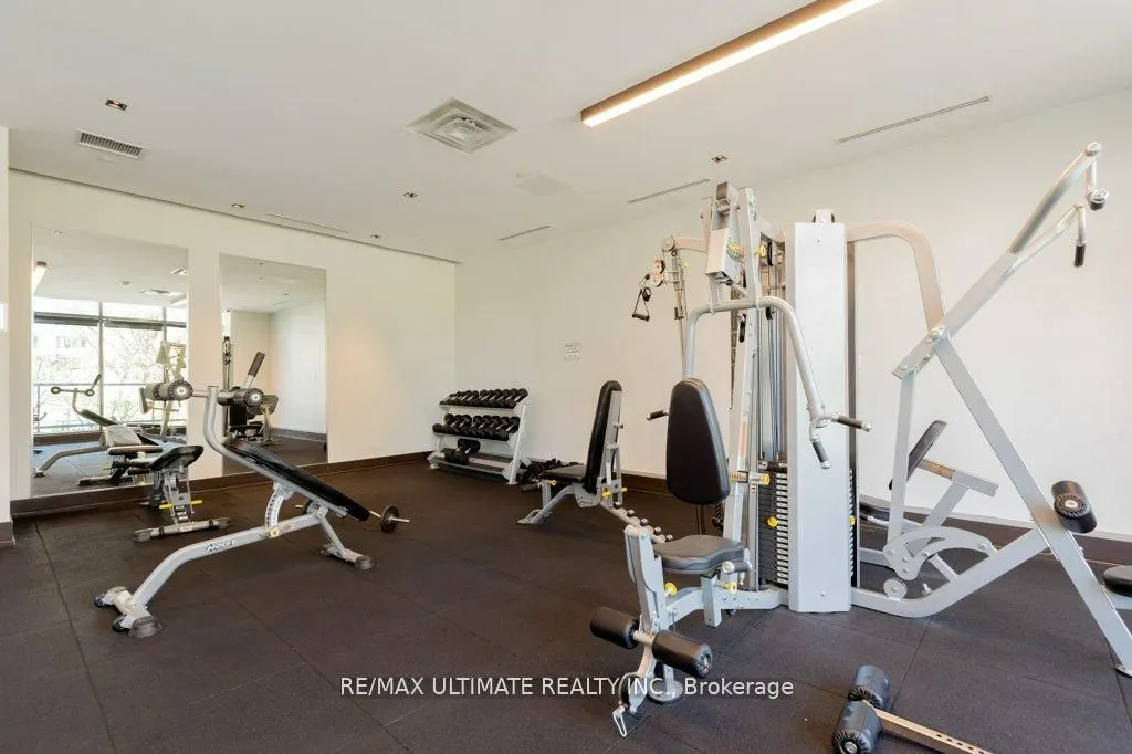 1461 Lawrence Avenue W, #2001