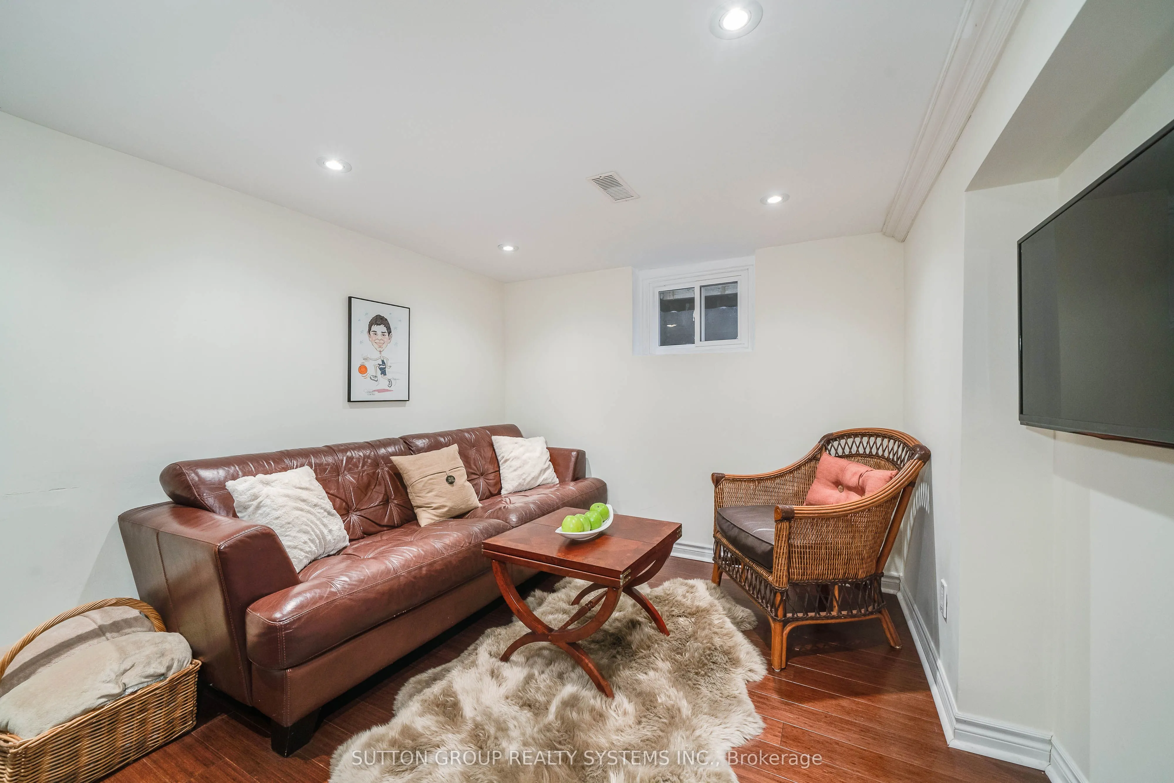 42 Runnymede Road