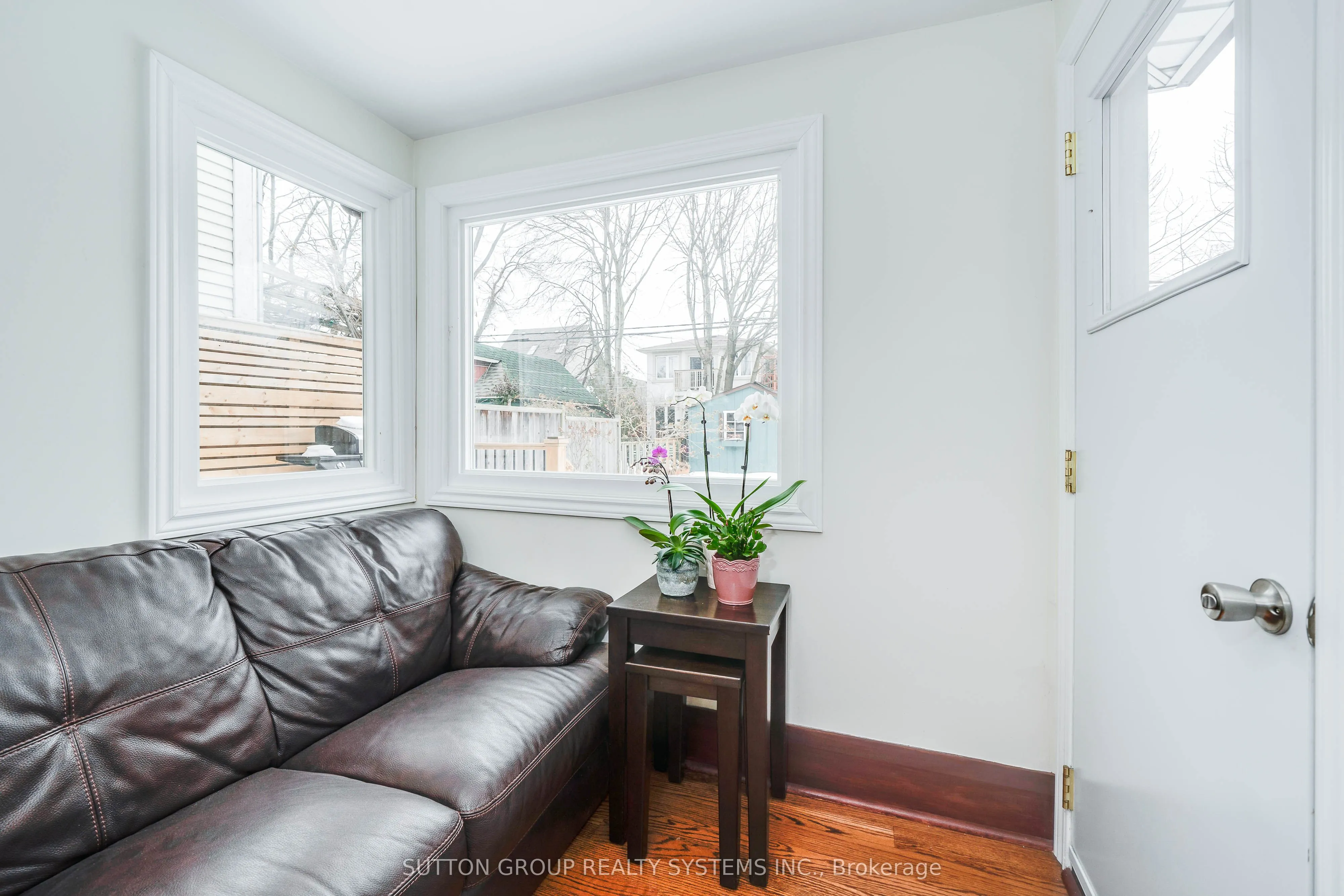 42 Runnymede Road