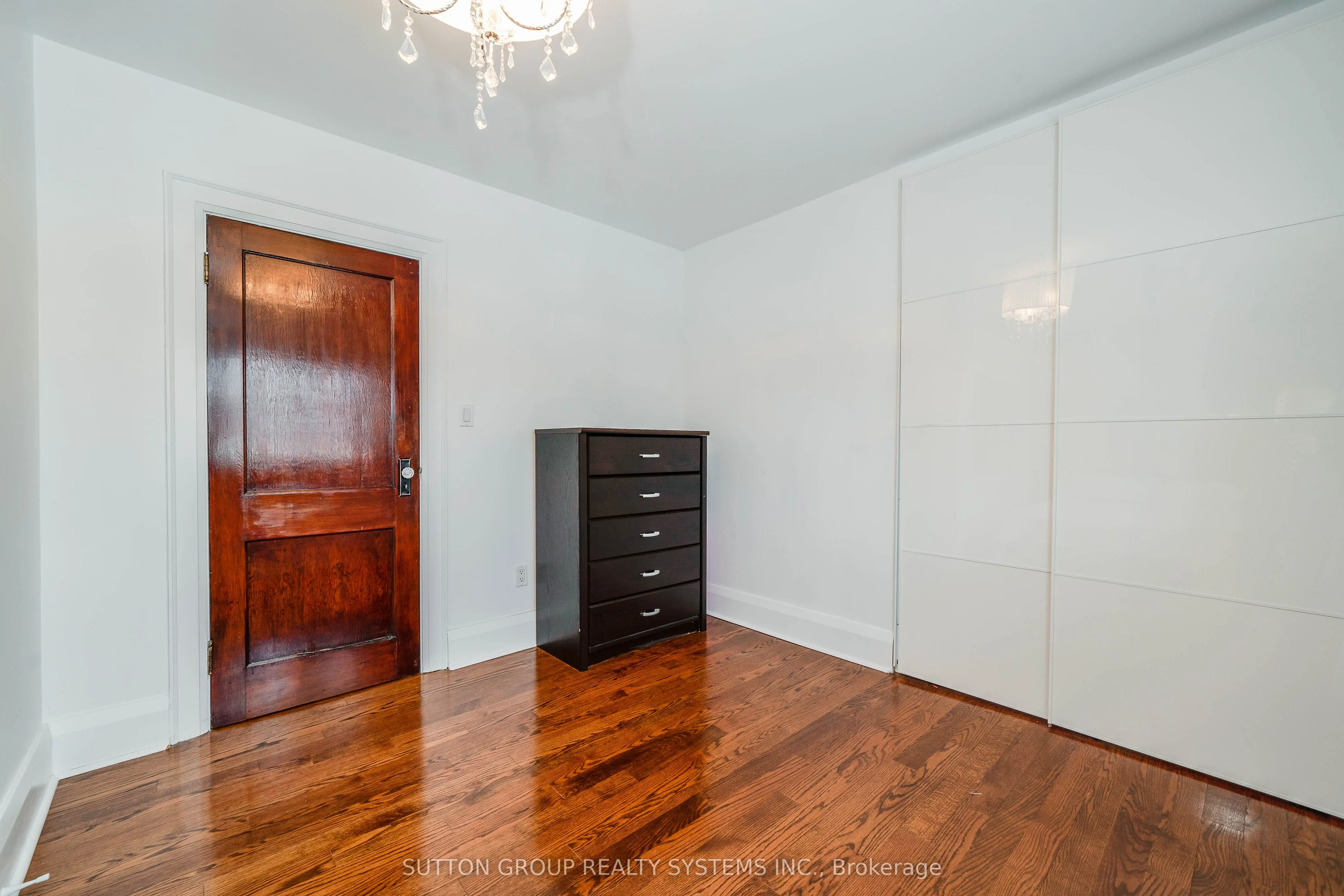 42 Runnymede Road