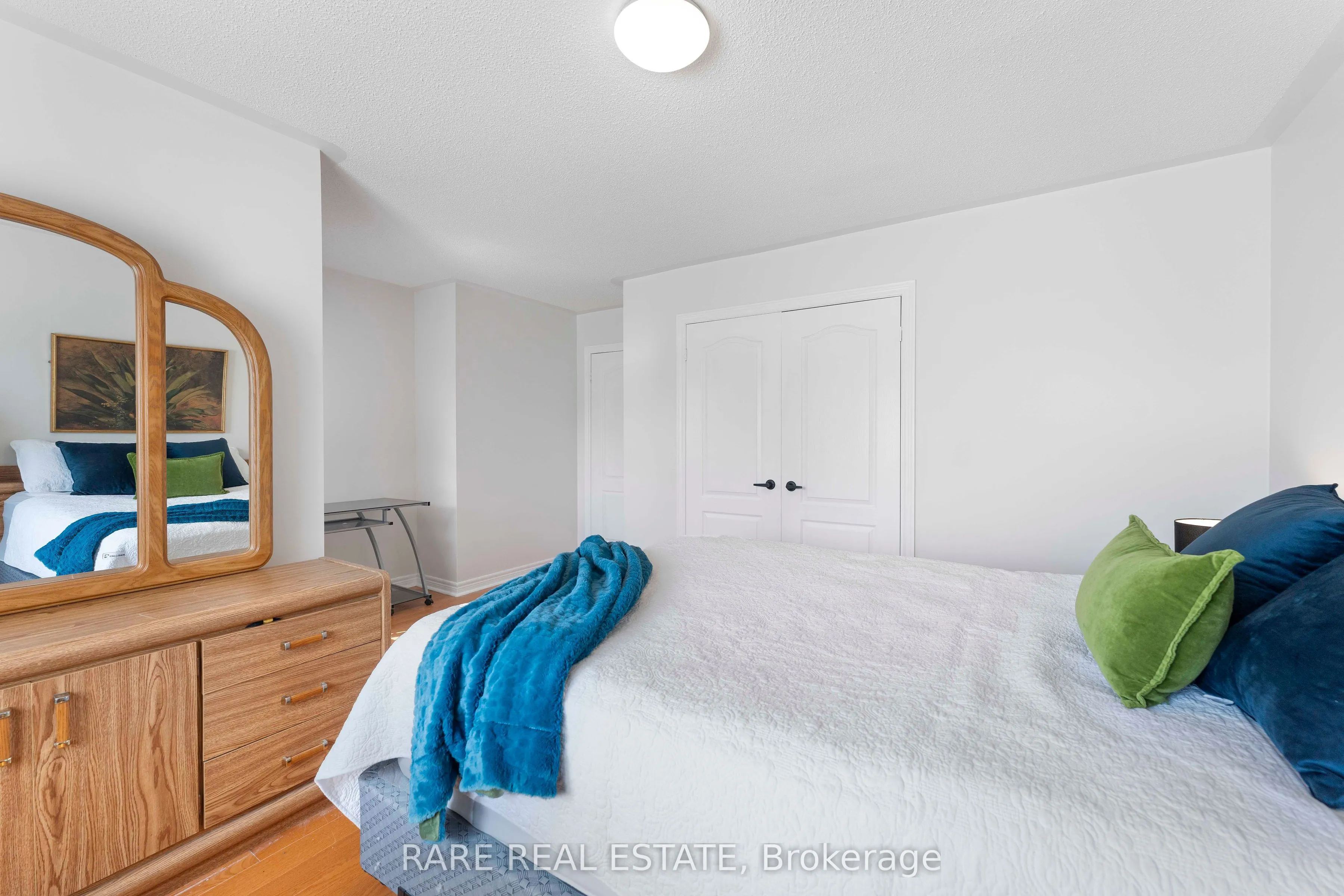 51 Wild Indigo Crescent
