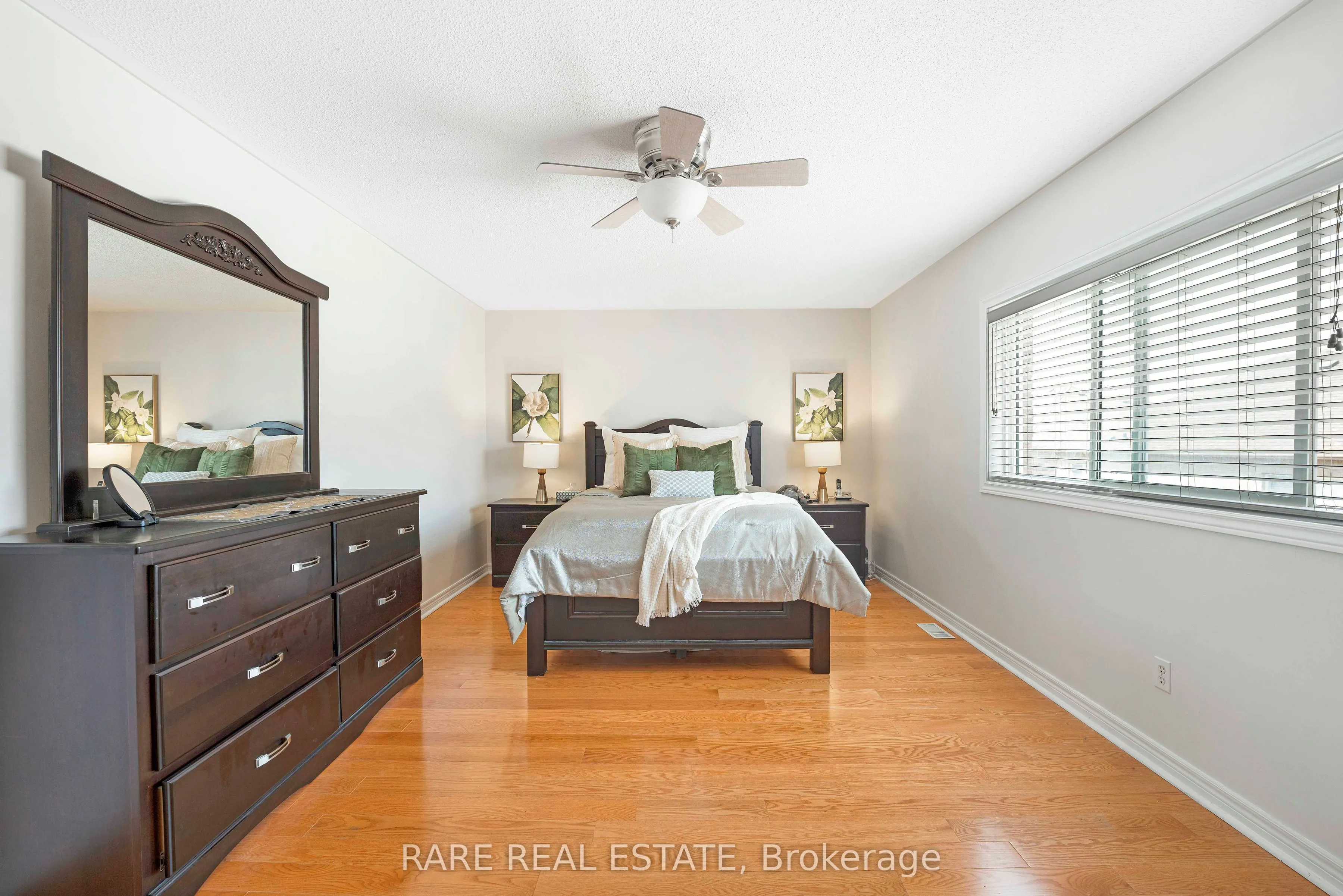 51 Wild Indigo Crescent