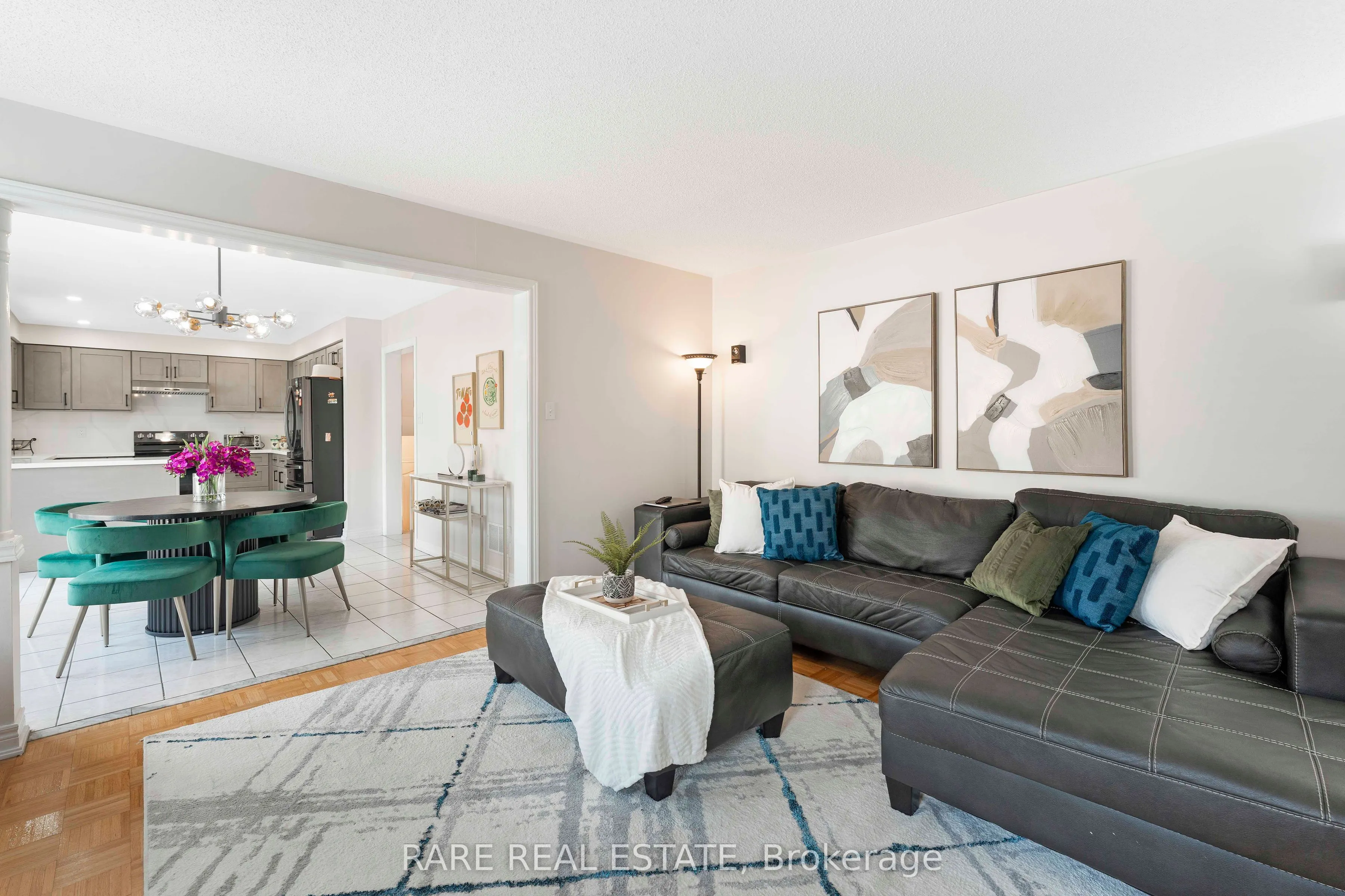 51 Wild Indigo Crescent