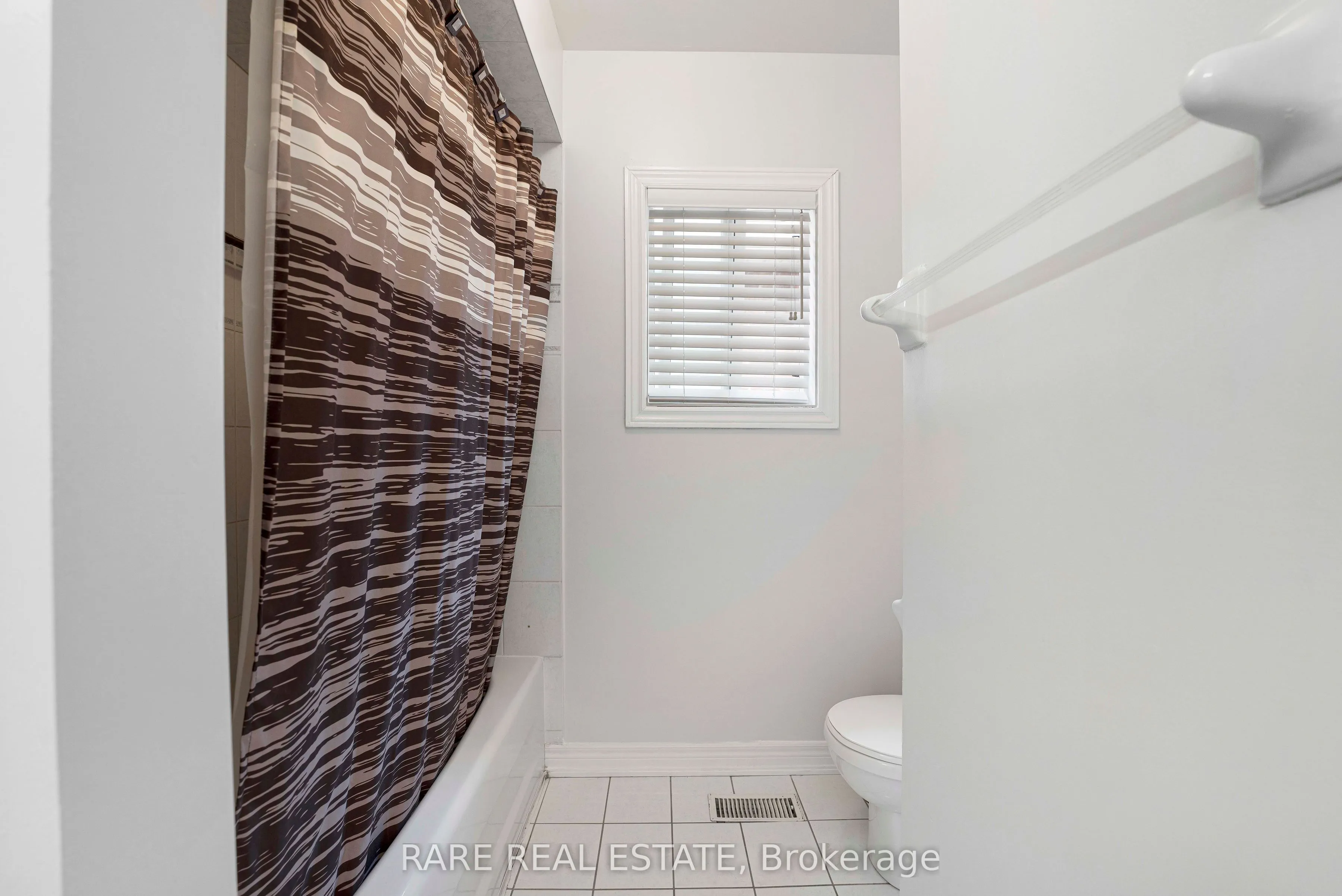 51 Wild Indigo Crescent
