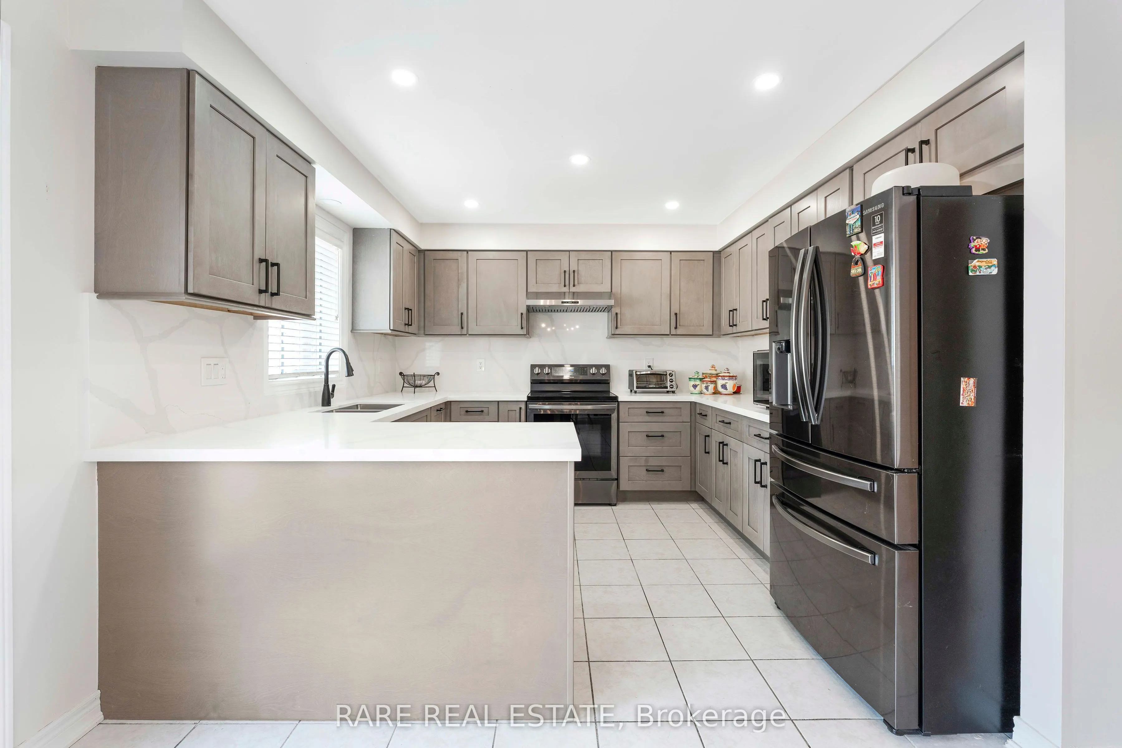 51 Wild Indigo Crescent