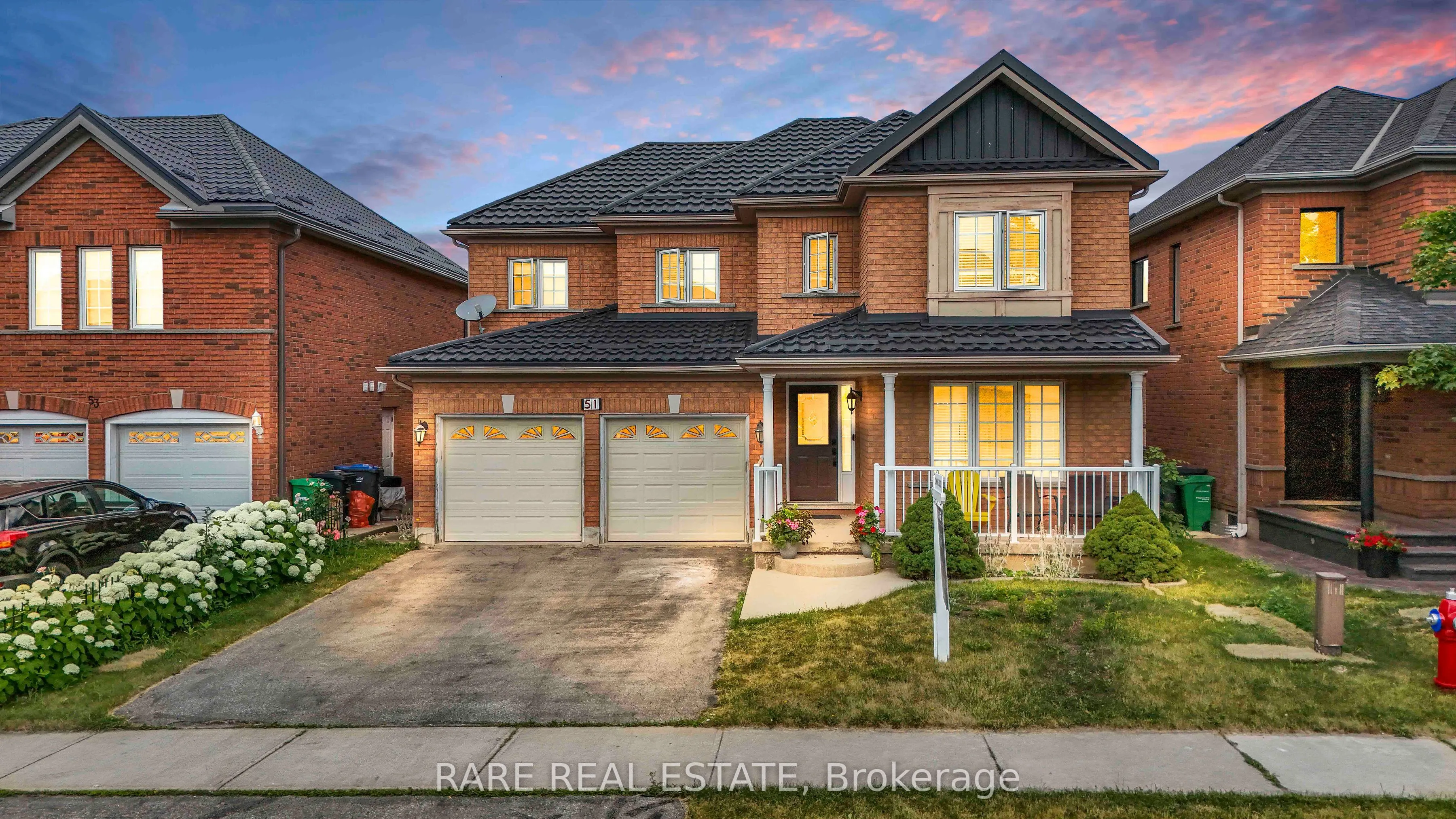 51 Wild Indigo Crescent