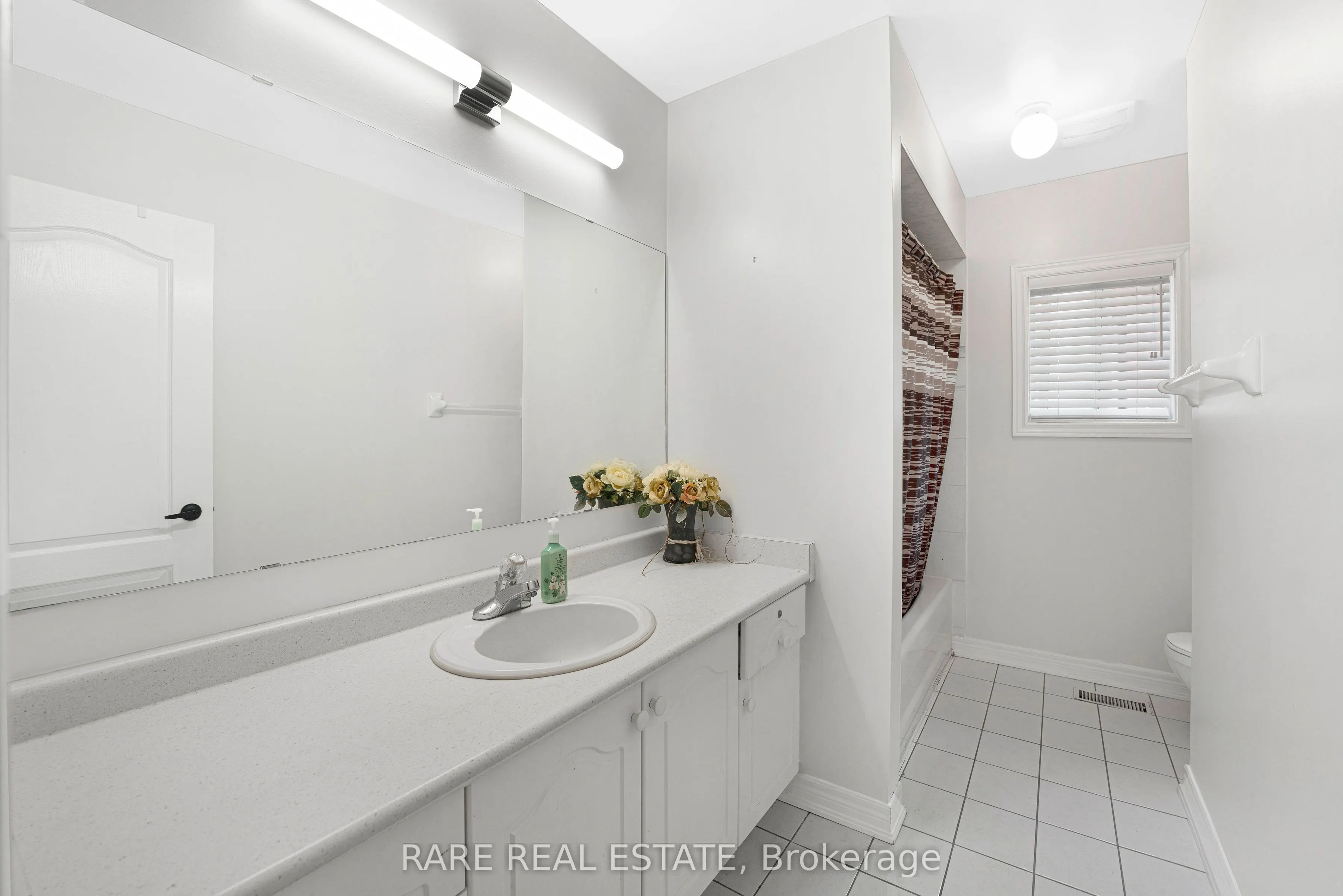51 Wild Indigo Crescent