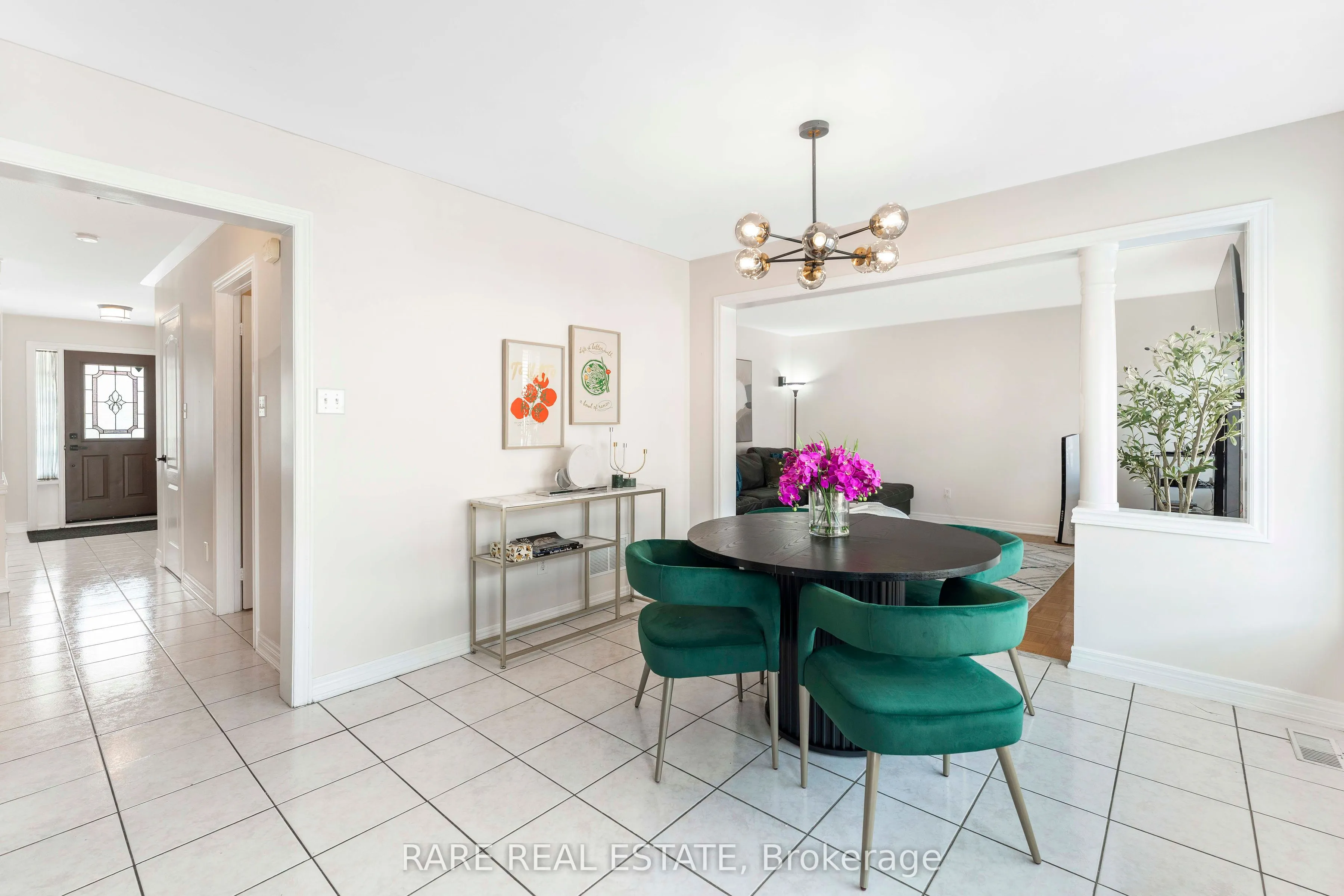 51 Wild Indigo Crescent
