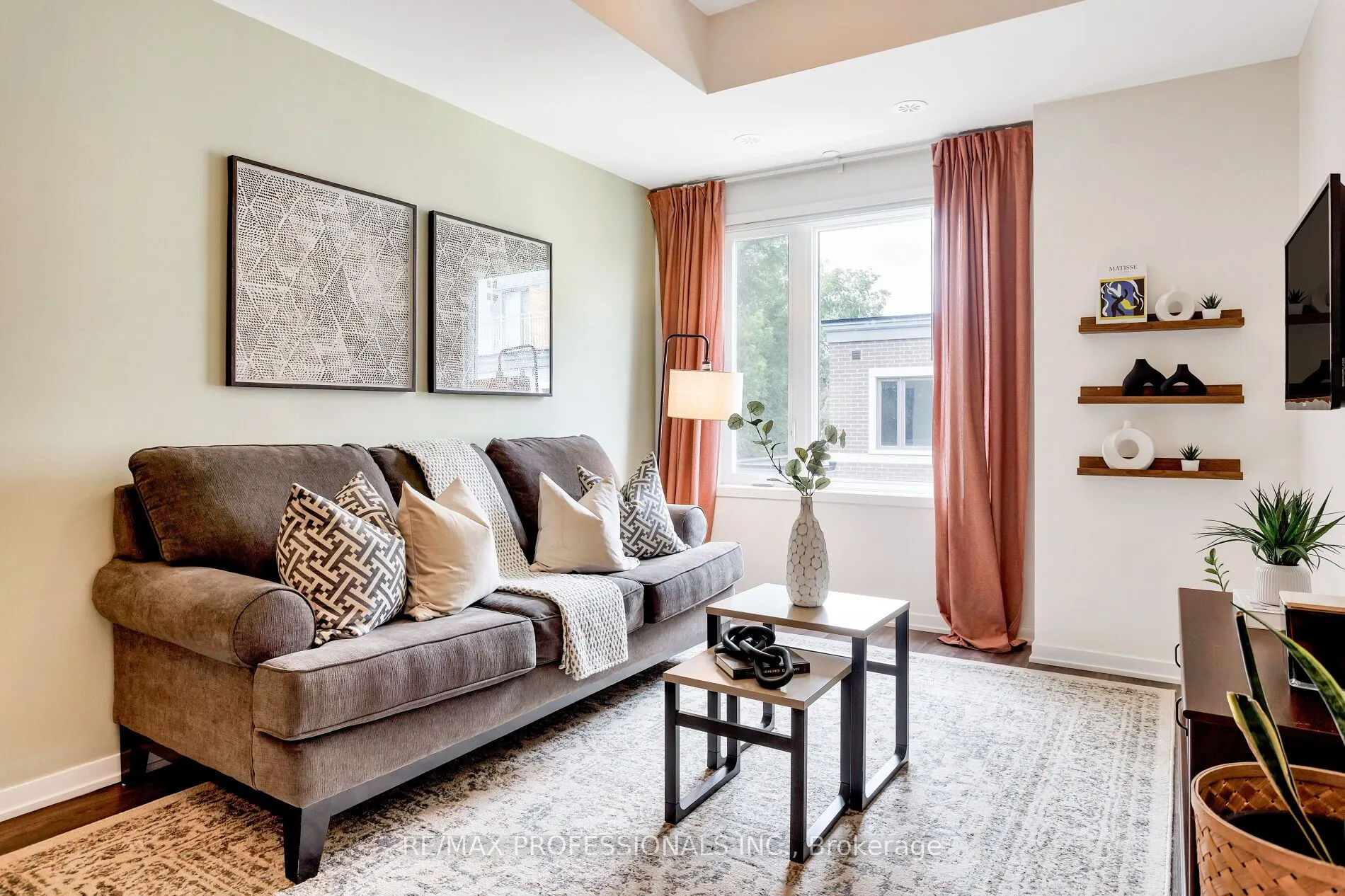 20 William Jackson Way, #98
