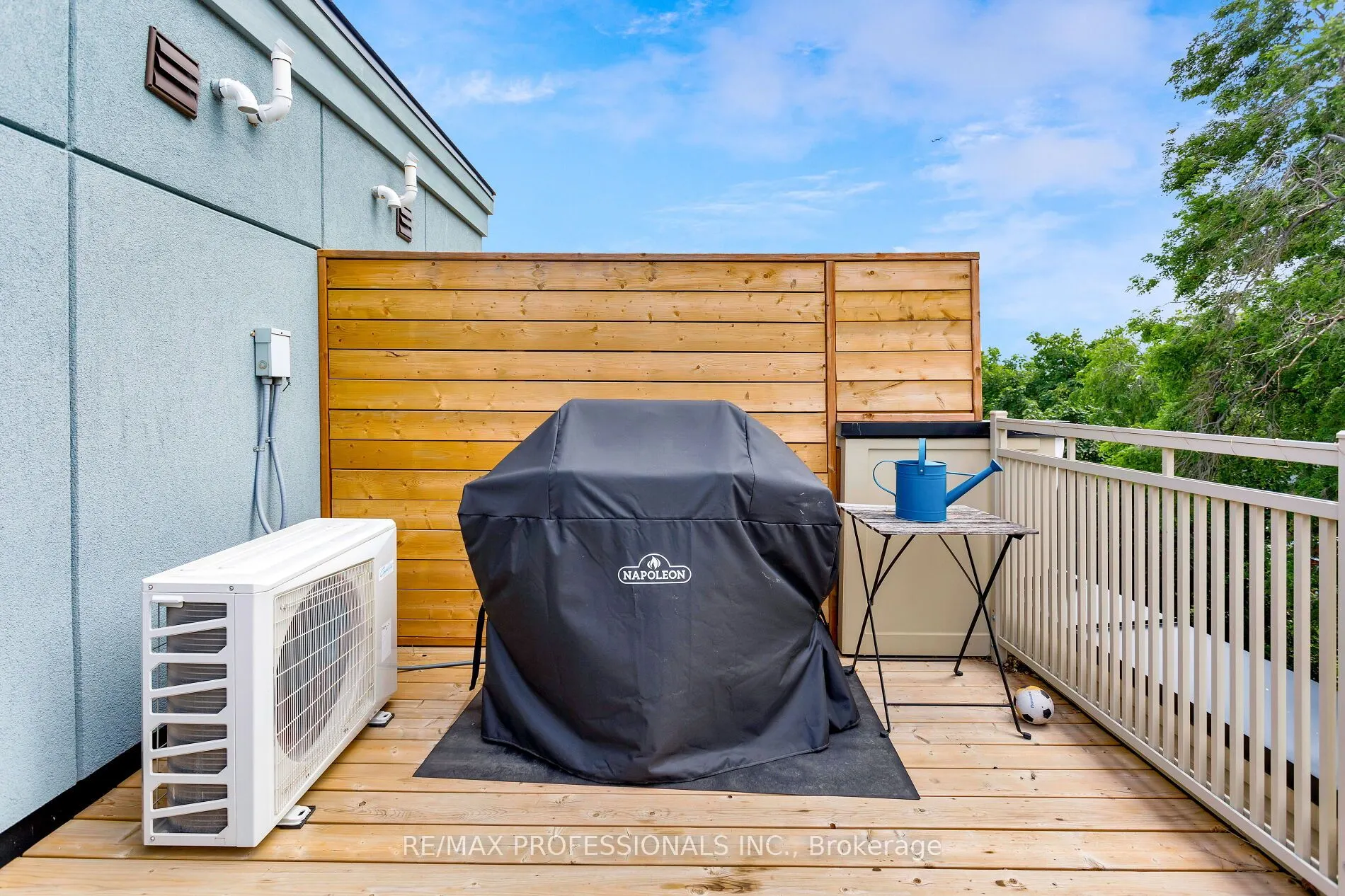 20 William Jackson Way, #98
