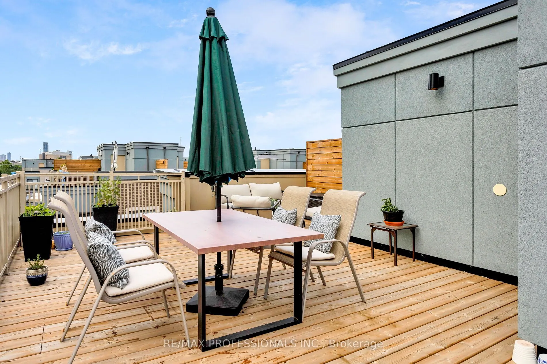 20 William Jackson Way, #98