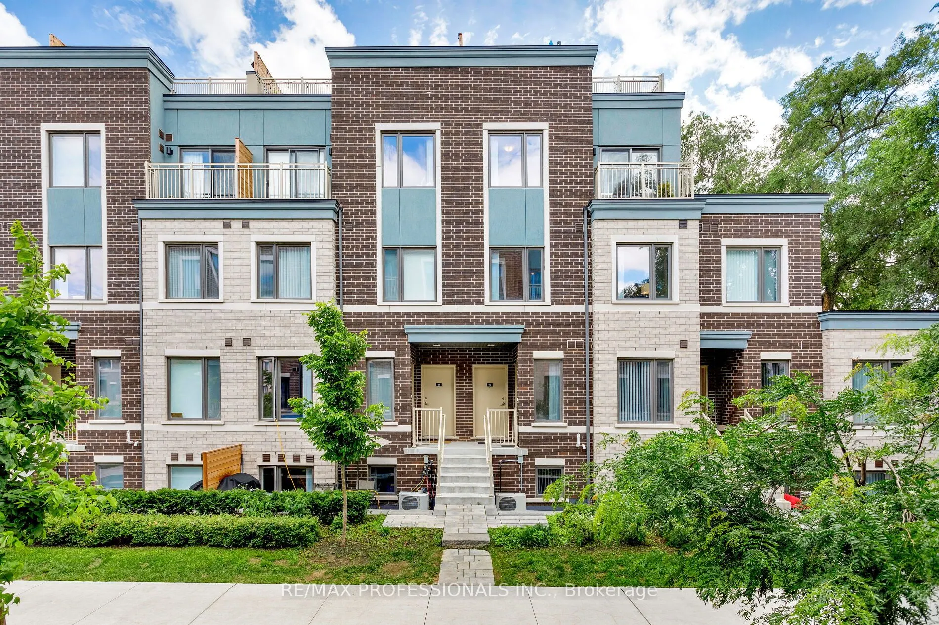 20 William Jackson Way, #98