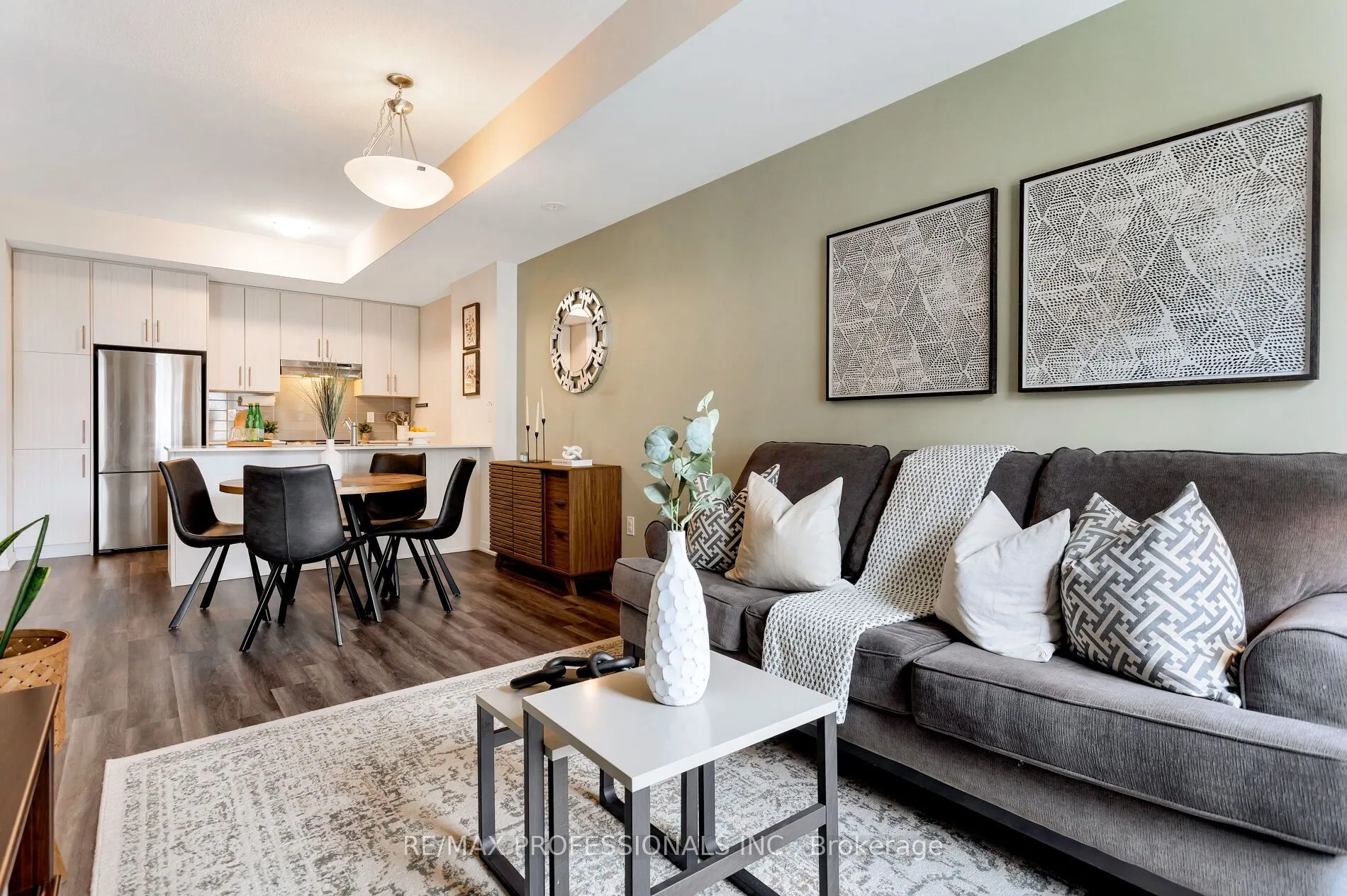 20 William Jackson Way, #98
