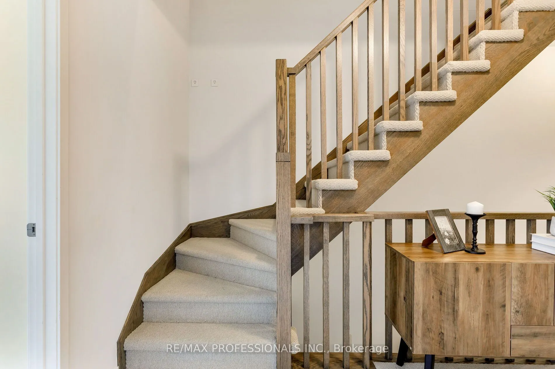 20 William Jackson Way, #98