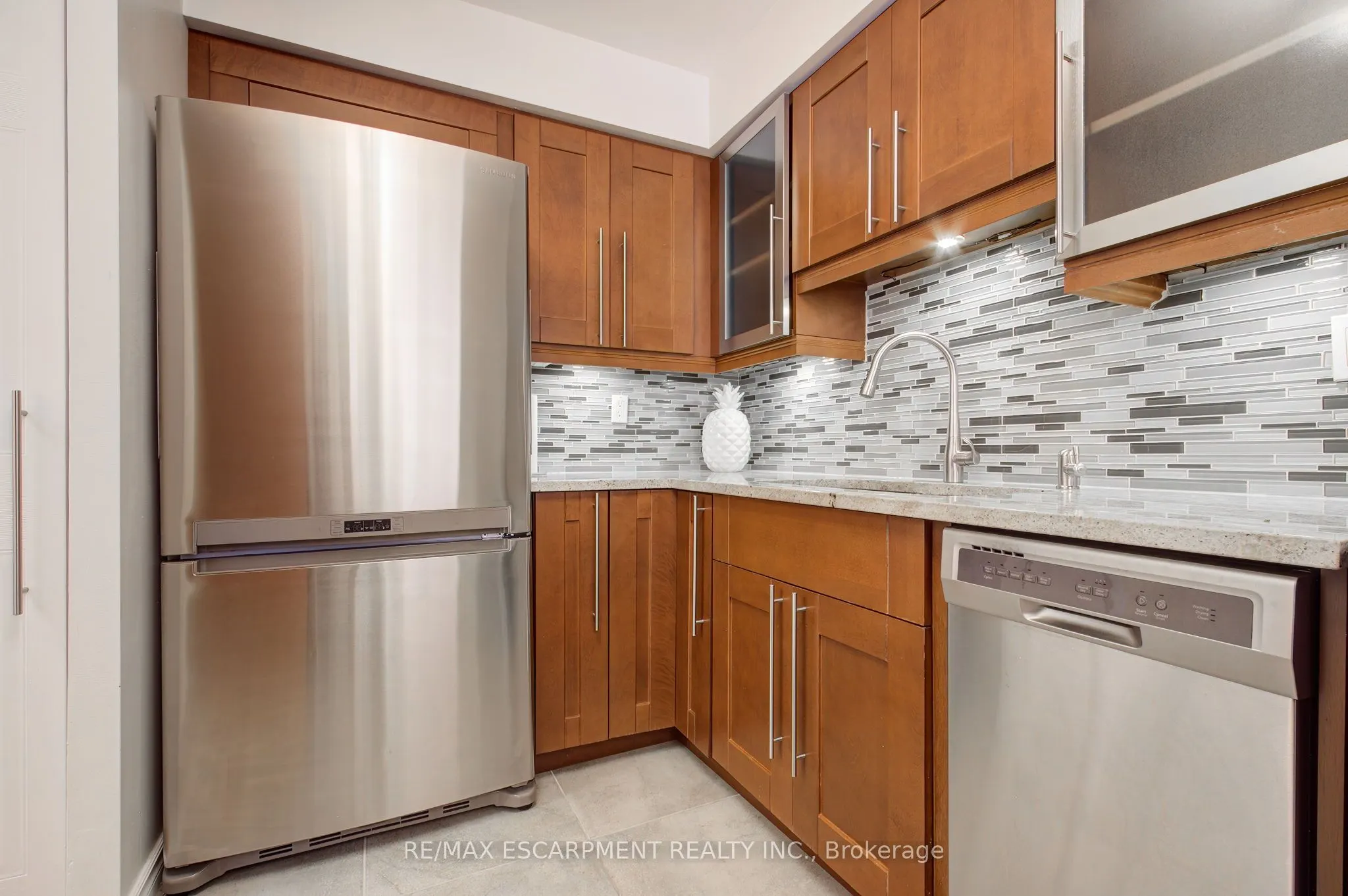 1270 Maple Crossing Boulevard, #306