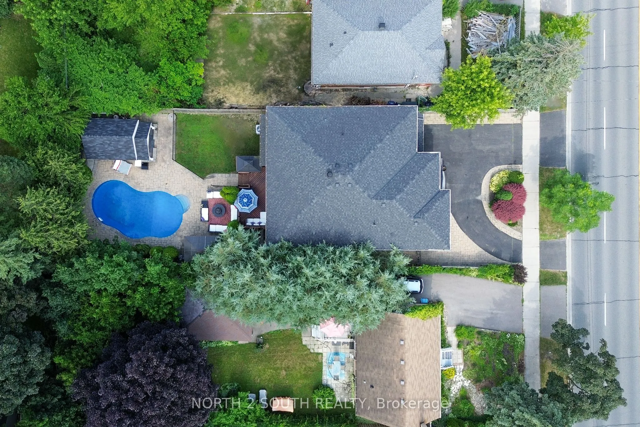 339 Burnhamthorpe Road