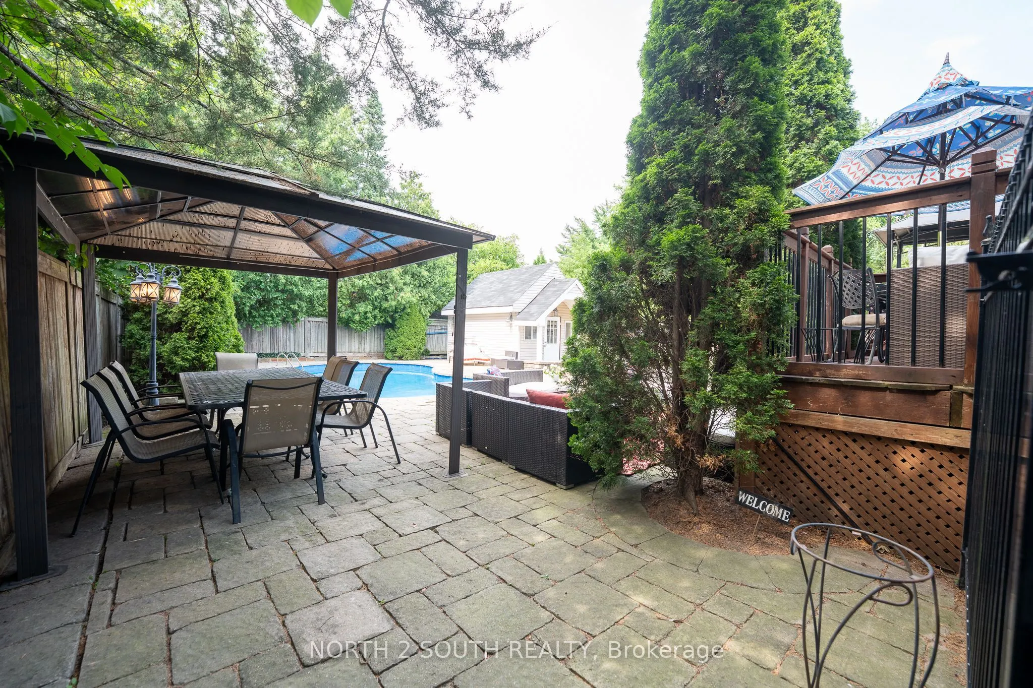 339 Burnhamthorpe Road