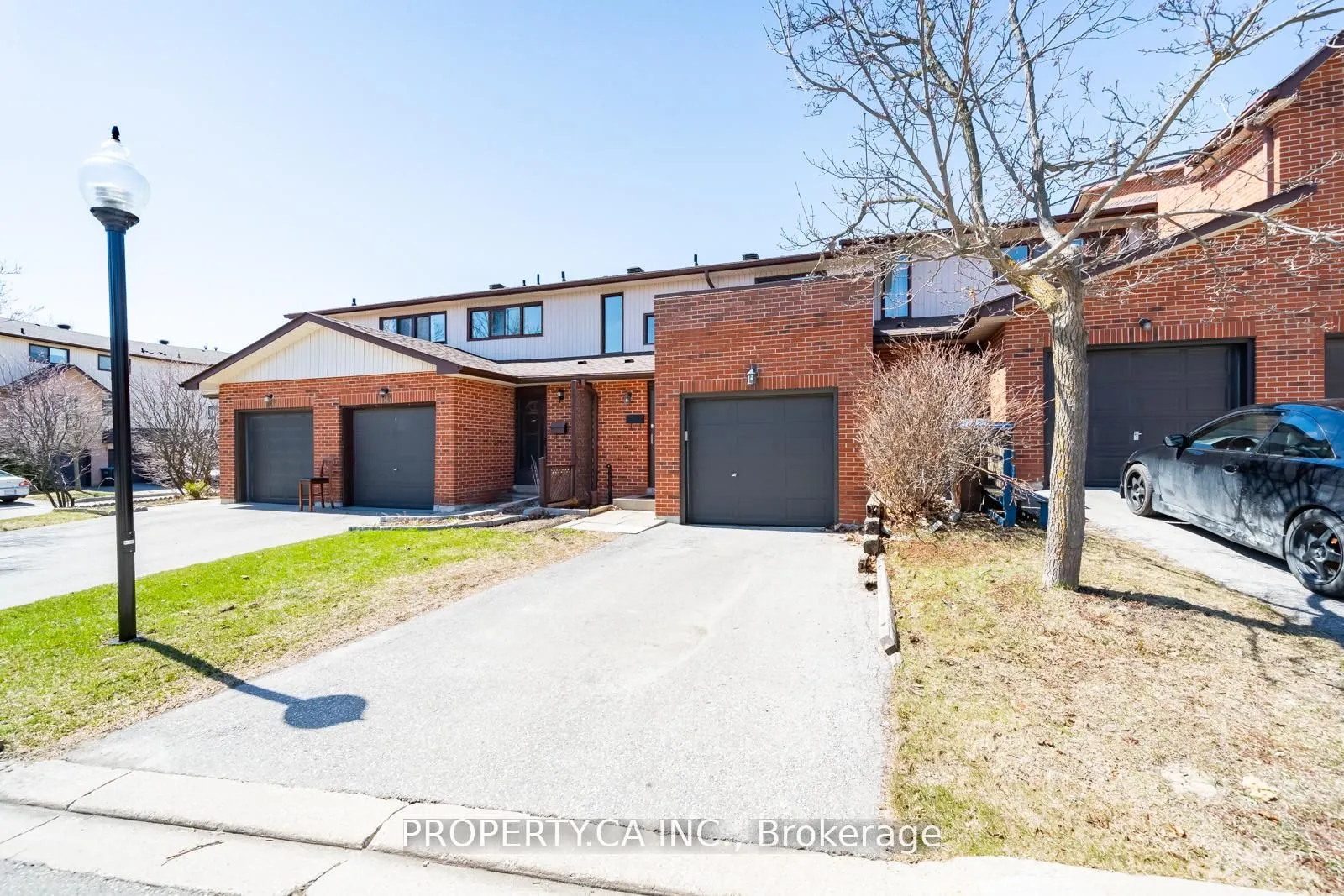 64 Dawson Crescent, #64