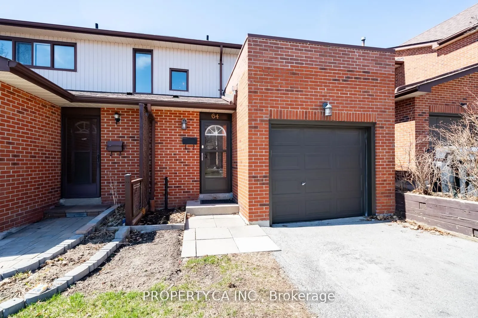 64 Dawson Crescent, #64