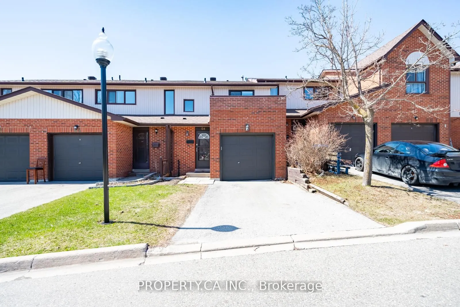 64 Dawson Crescent, #64