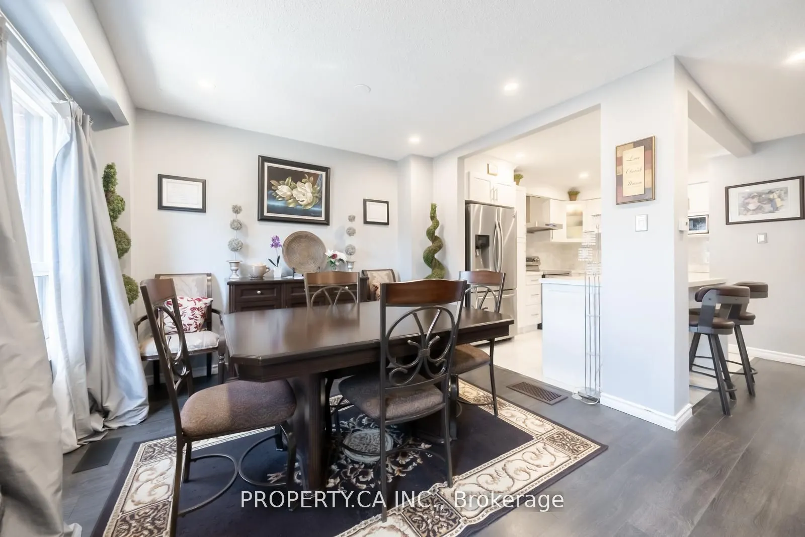 64 Dawson Crescent, #64