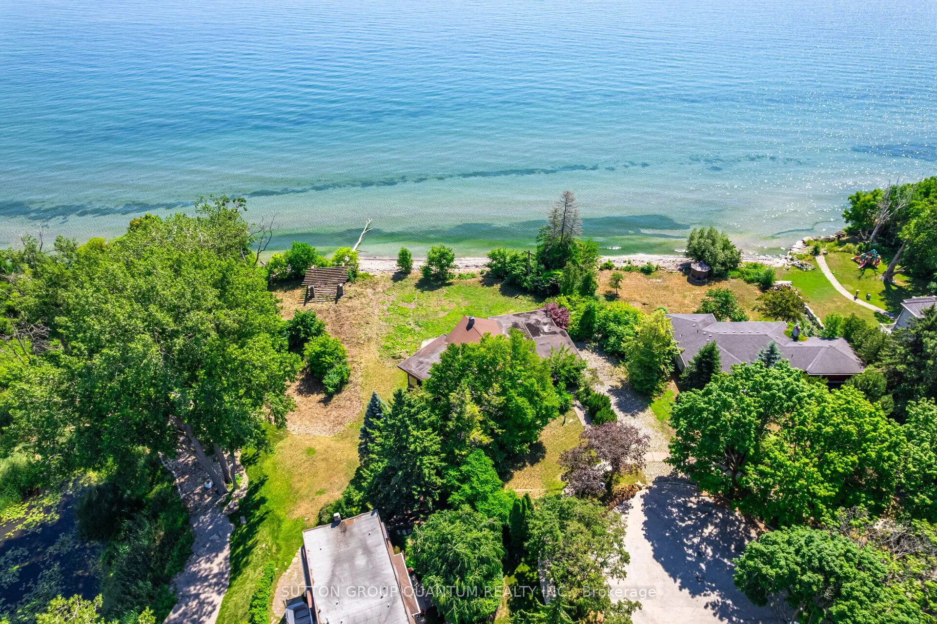 1390 Captain Court