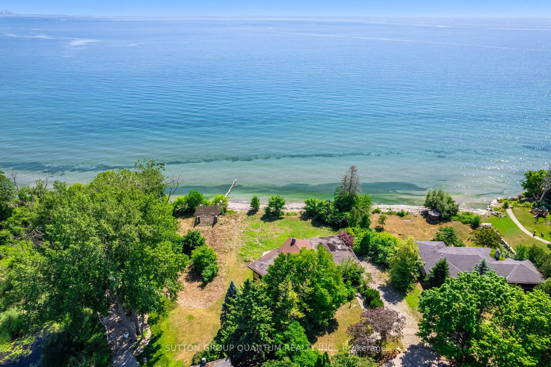 1390 Captain Court