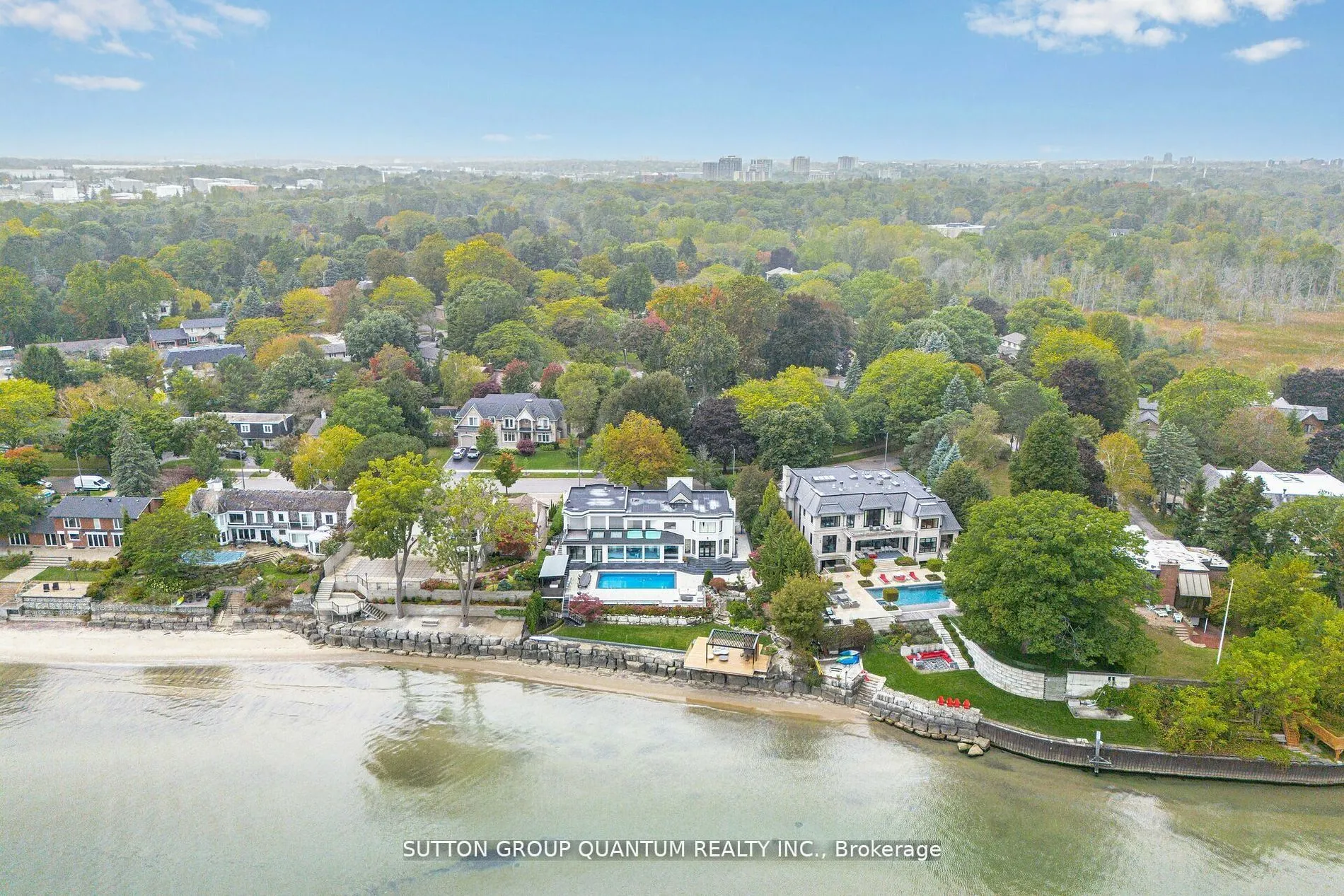 1400 Captain Court