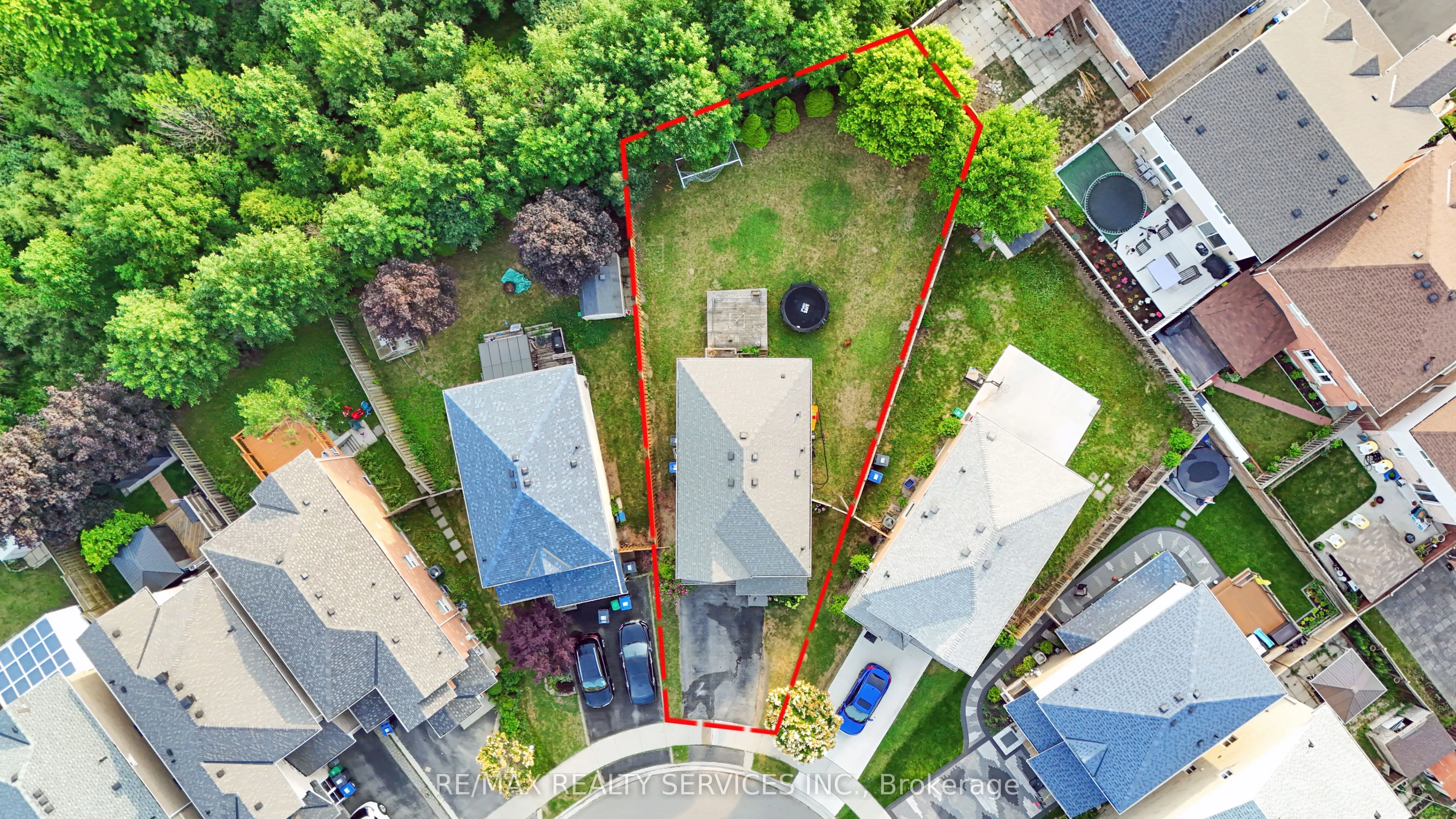 46 Oakmeadow Drive