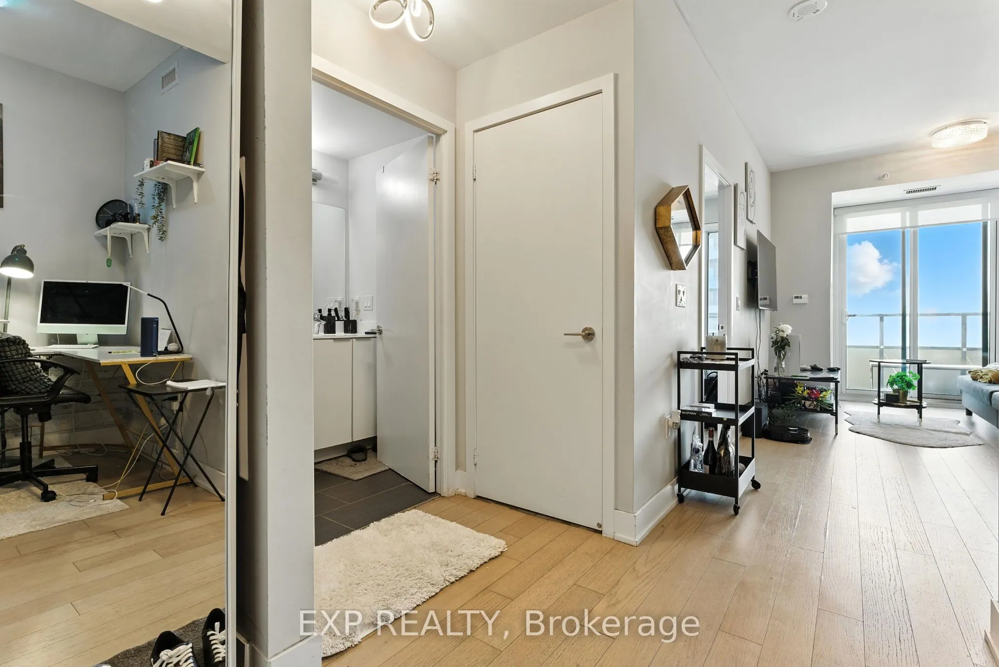 20 Shore Breeze Drive, #3003