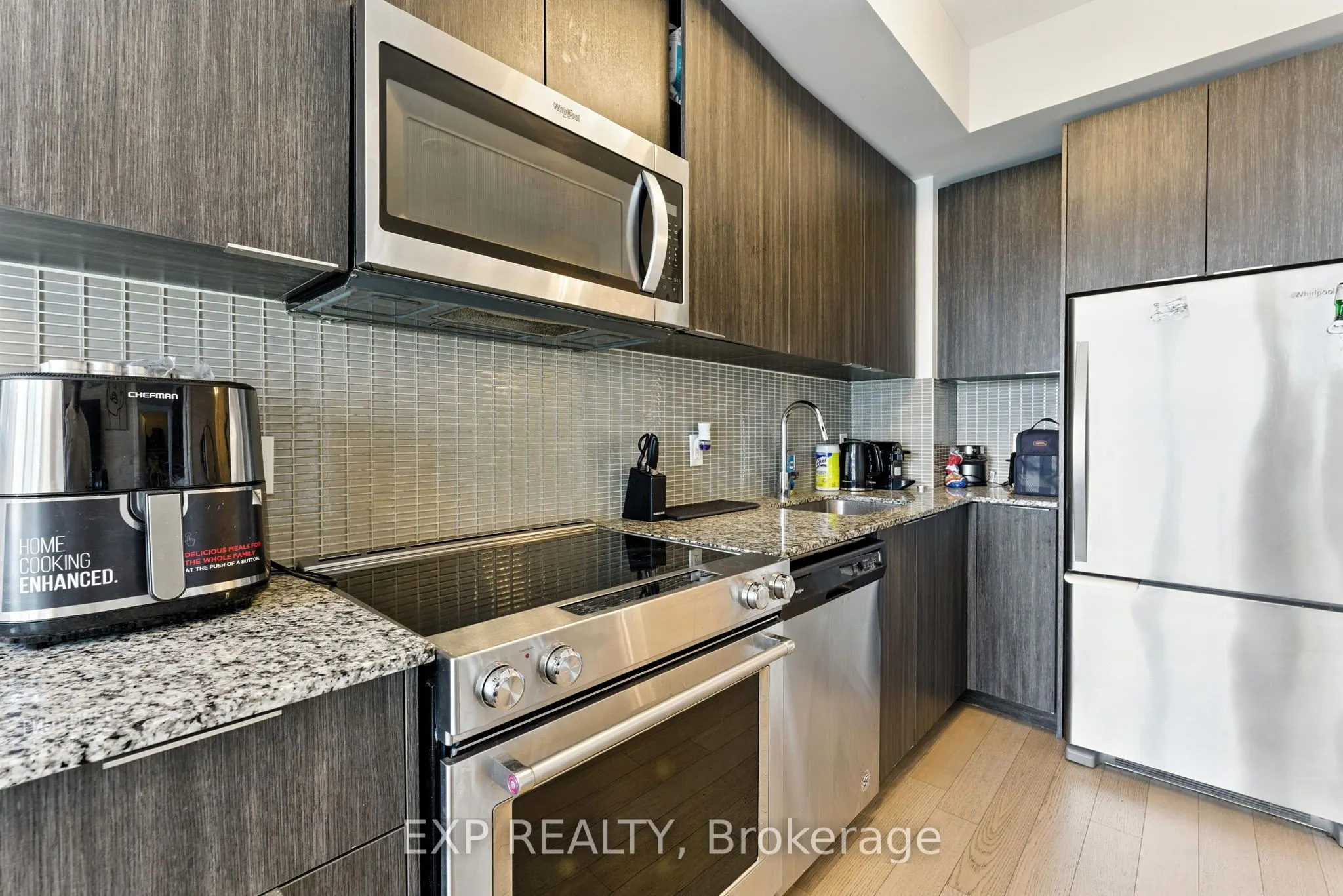 20 Shore Breeze Drive, #3003