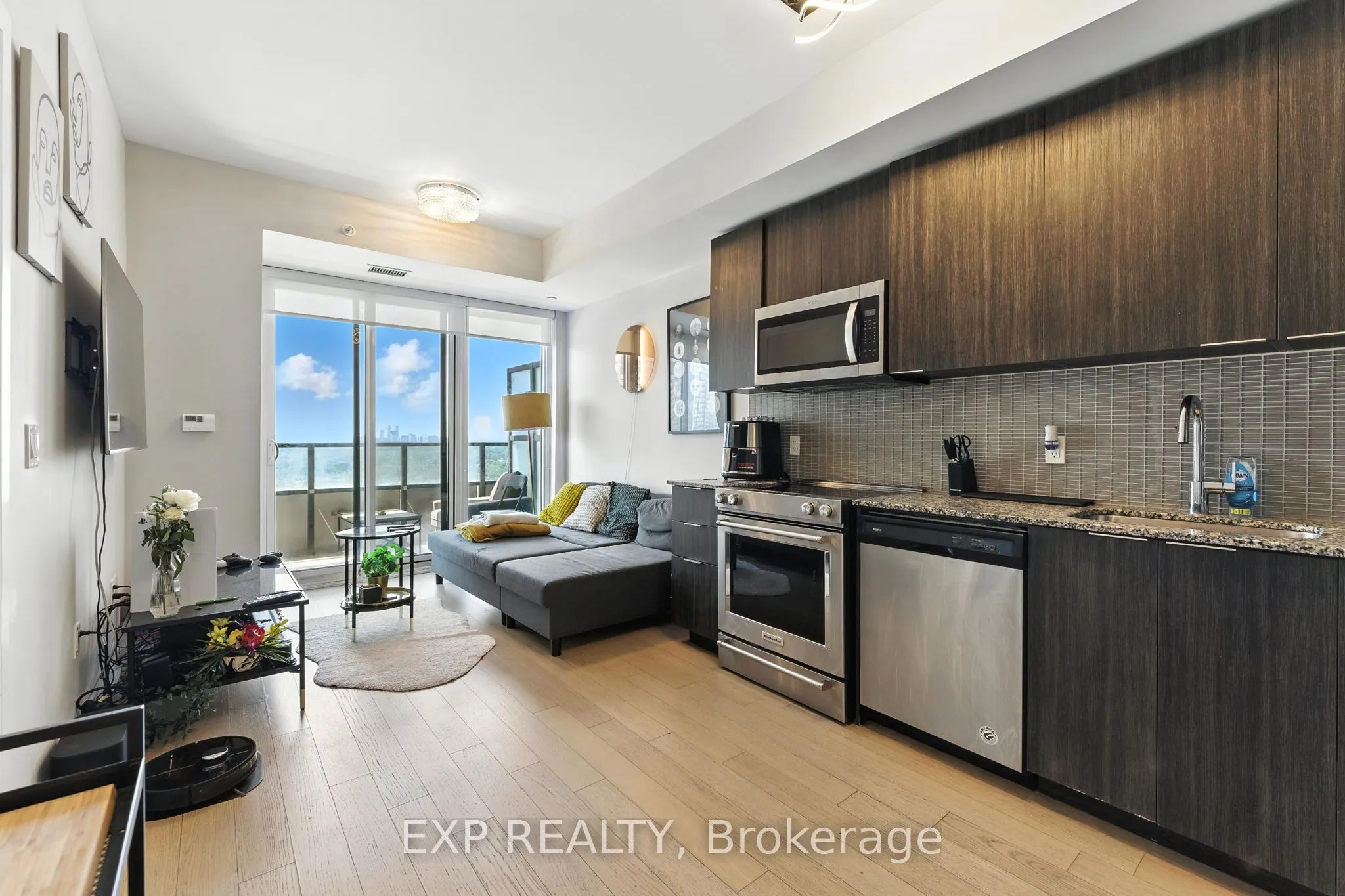 20 Shore Breeze Drive, #3003