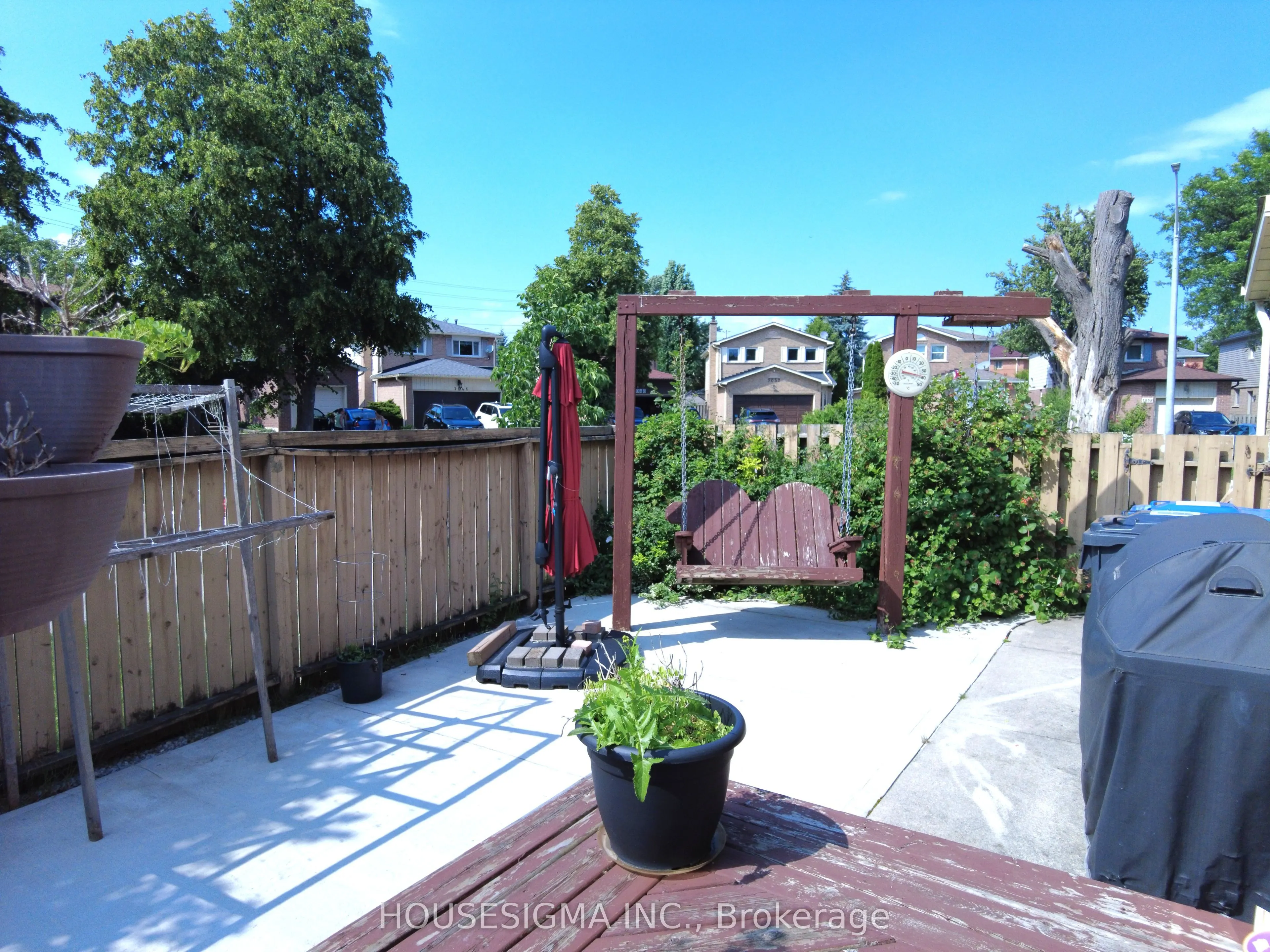 7059 Cordingley Crescent