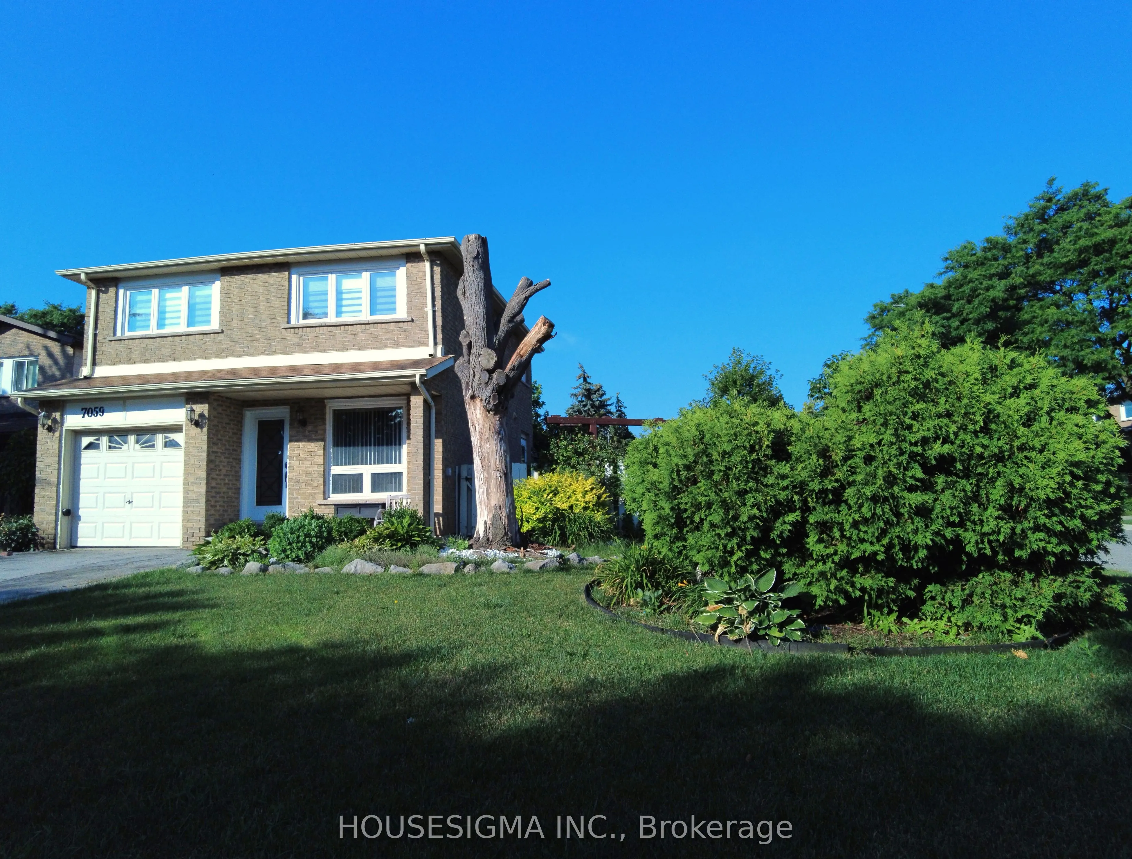 7059 Cordingley Crescent