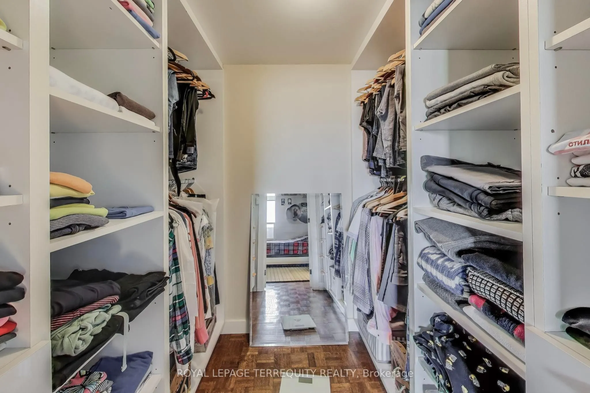 1515 Lakeshore Road E, #1510