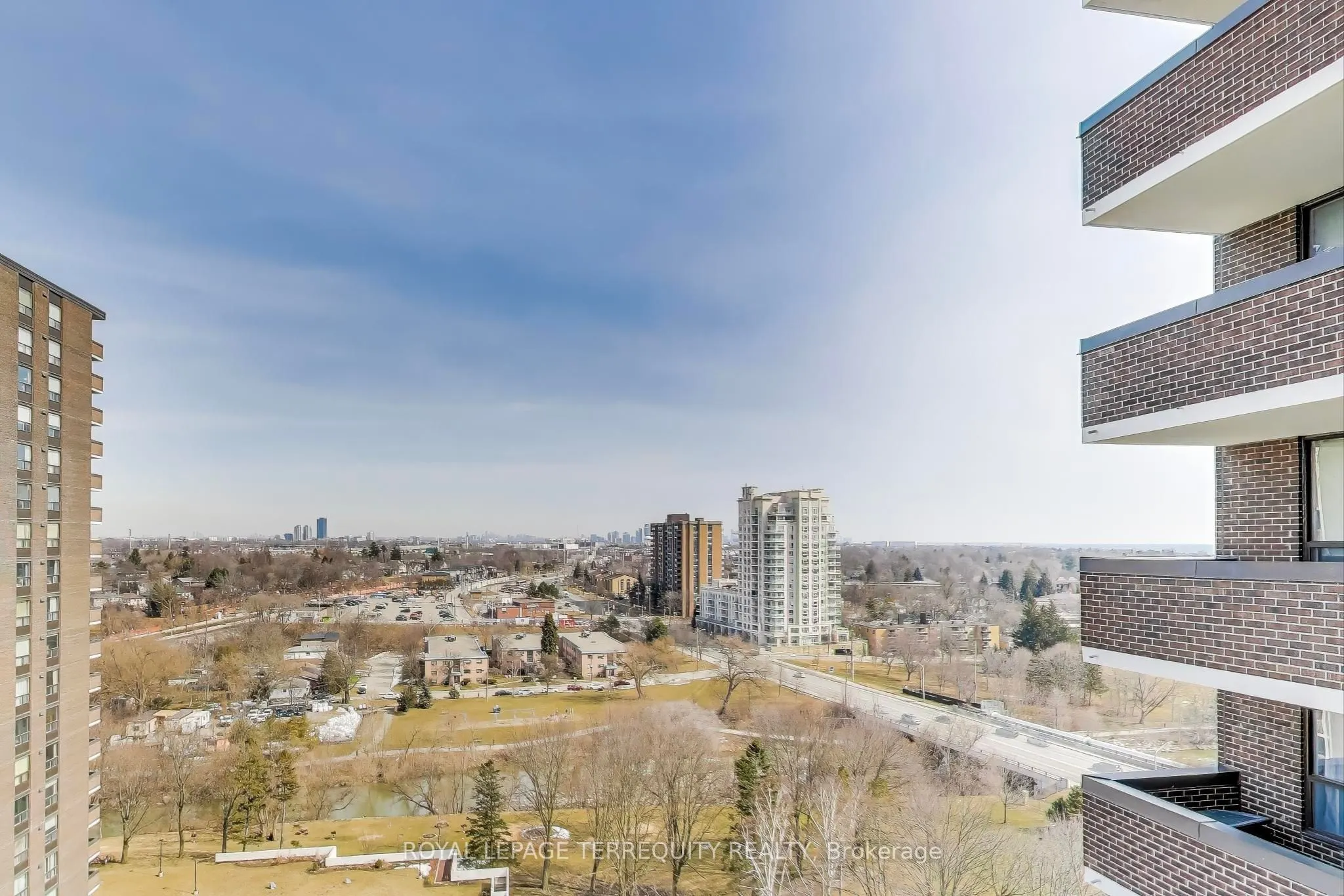 1515 Lakeshore Road E, #1510
