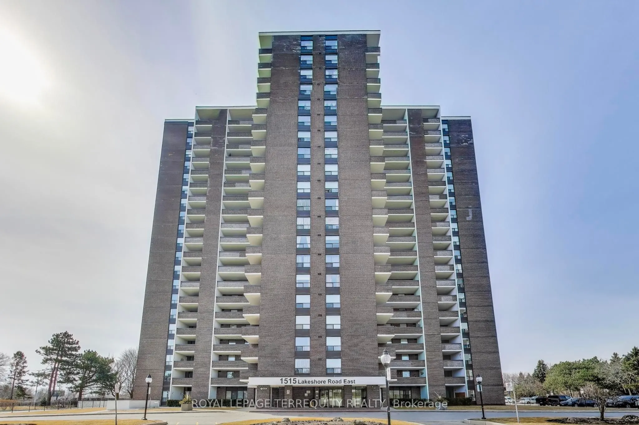 1515 Lakeshore Road E, #1510
