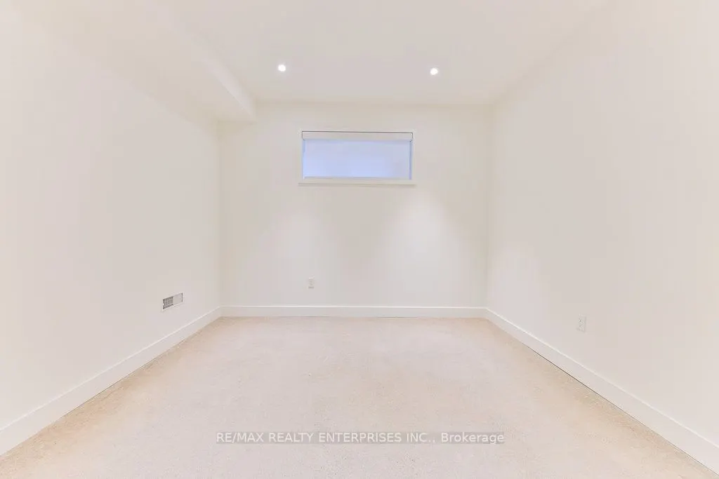 34 Onaway Road