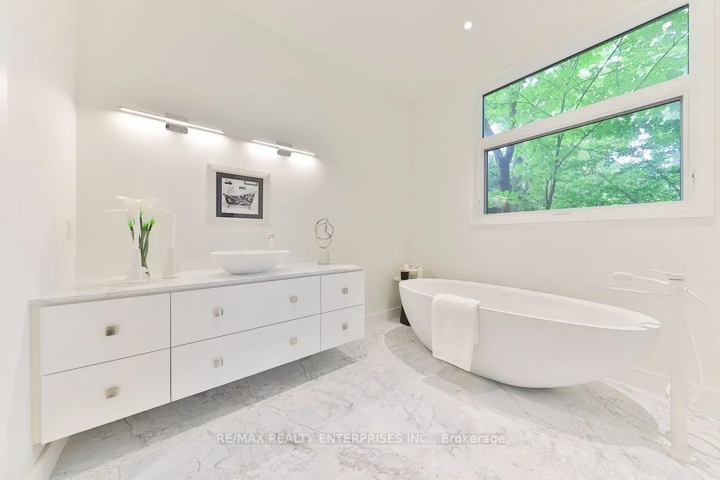 34 Onaway Road