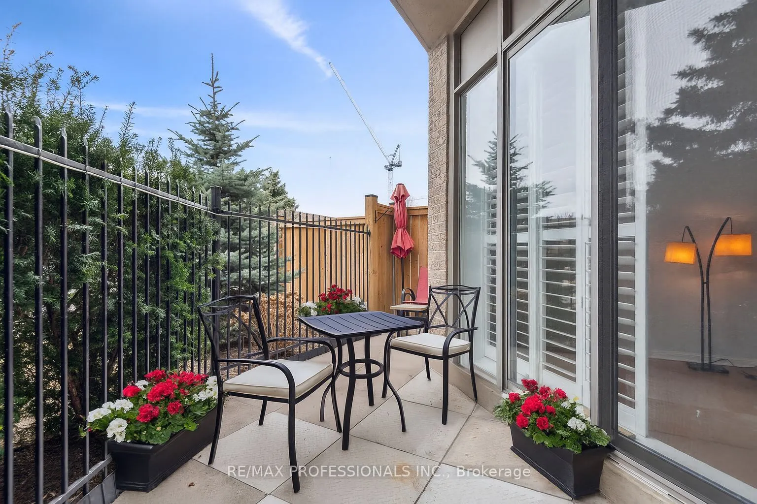 1140 Parkwest Place W, #103