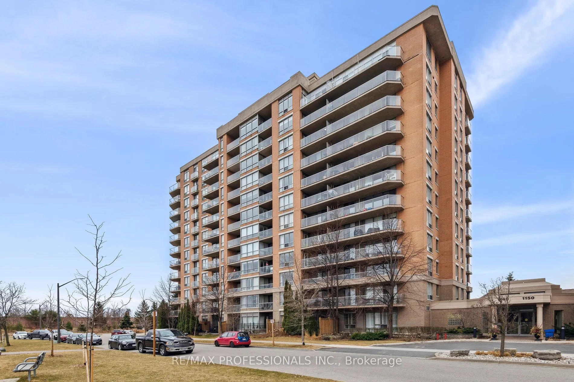 1140 Parkwest Place W, #103
