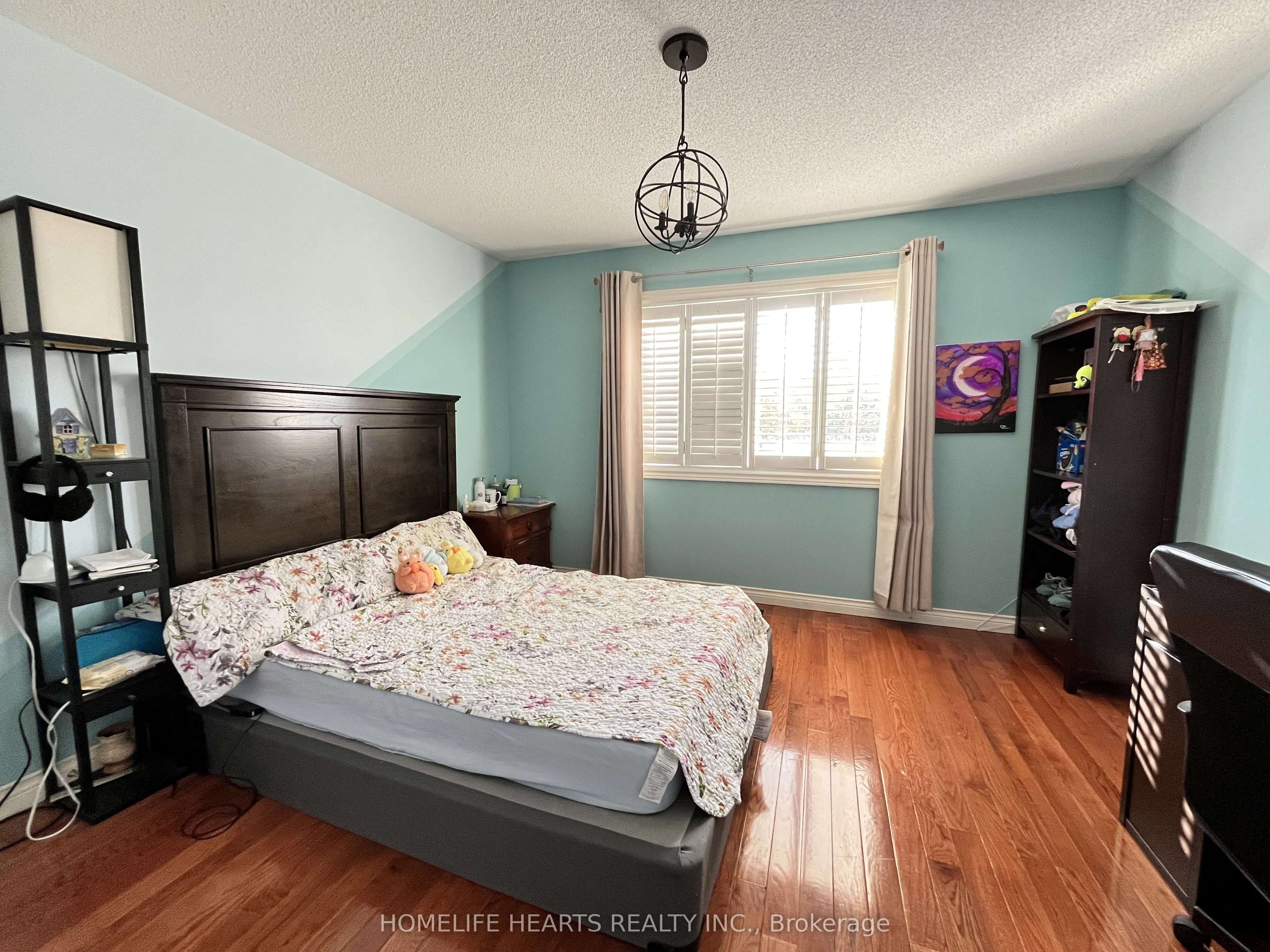 516 Lumberton Crescent
