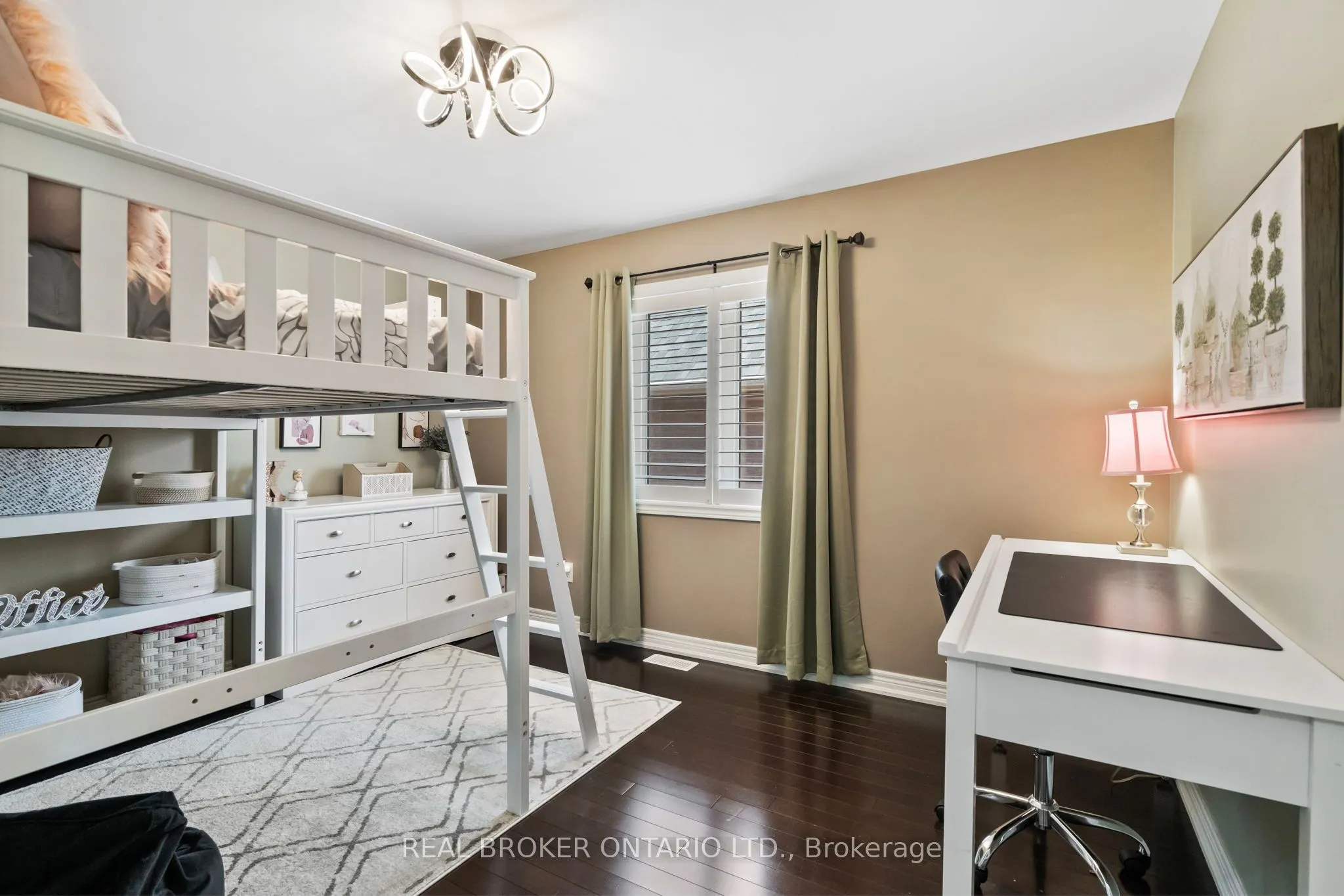 6 Silver Pond Drive