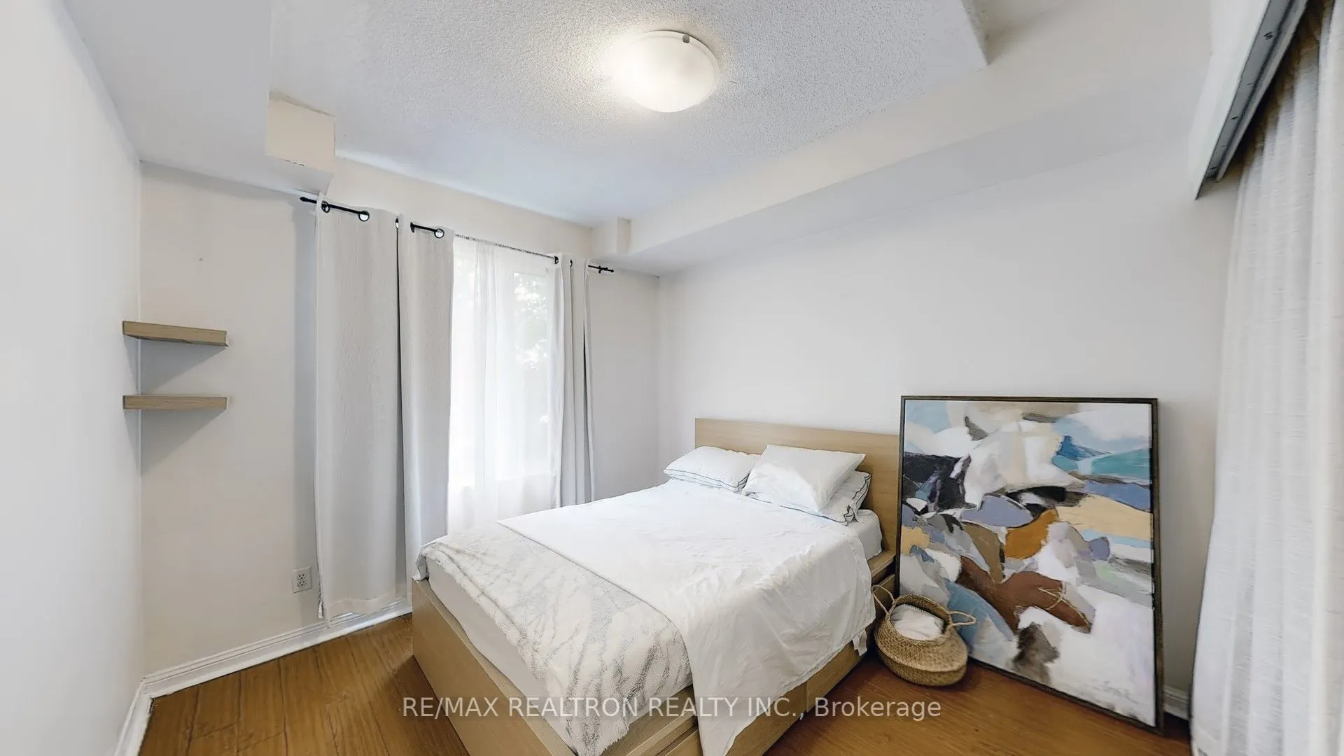 3041 Finch Avenue W, #2052