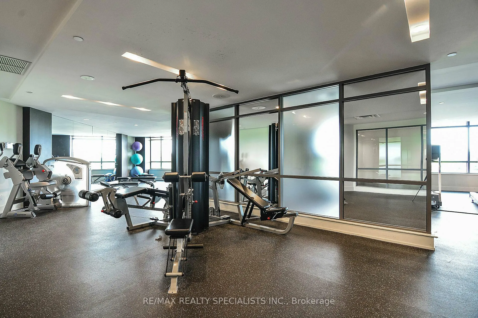 235 Sherway Gardens Road, #1609
