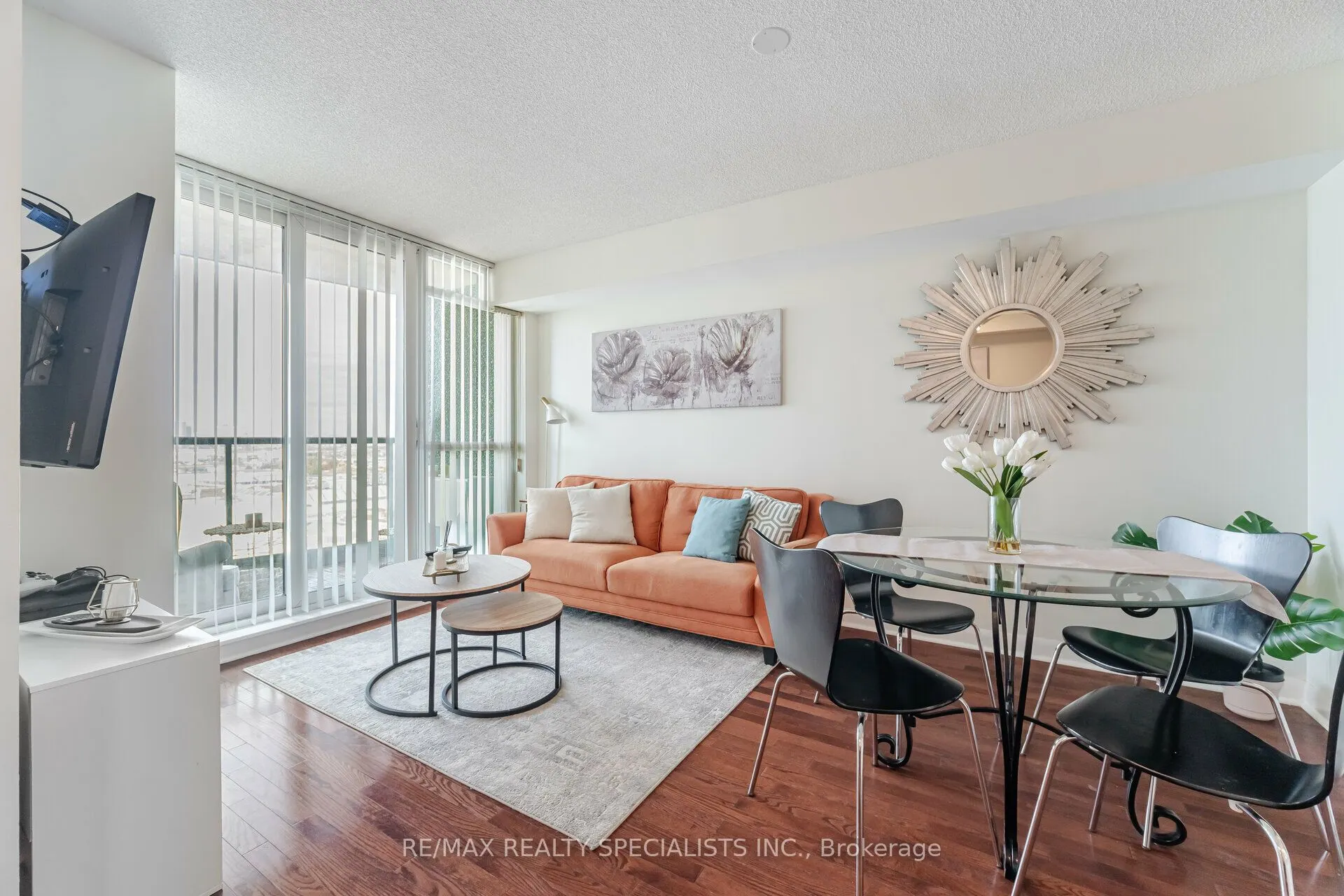 235 Sherway Gardens Road, #1609